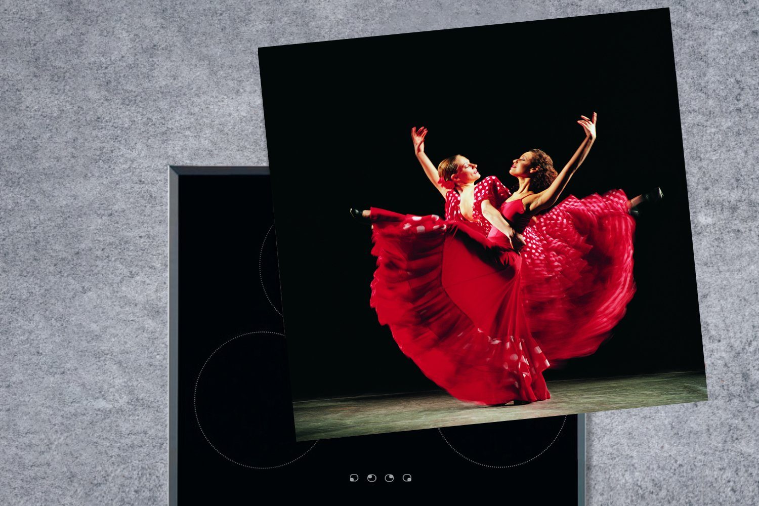 (1 den tanzen cm, Herdblende-/Abdeckplatte Ceranfeldabdeckung, küche auf Frauen tlg), für schwarzen Zwei Flamenco Arbeitsplatte Vinyl, einem 78x78 MuchoWow Hintergrund,
