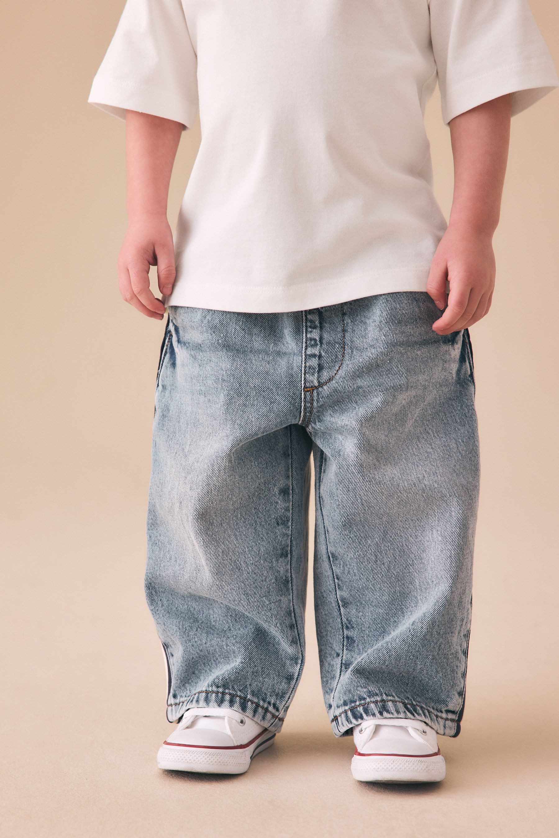 Next Schlupfjeans Bestickte Denim-Jeans aus 100 % Baumwolle (1-tlg)