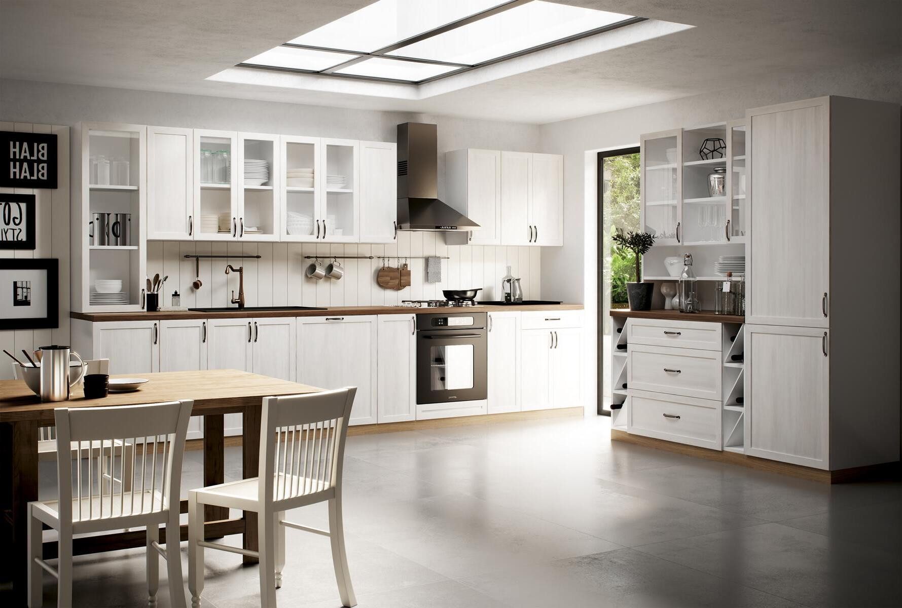 Xlmoebel Küchenzeile Küchenzeile im Landhausstil mit klassischem Hochschrank aus Holz, Hergestellt in Europa