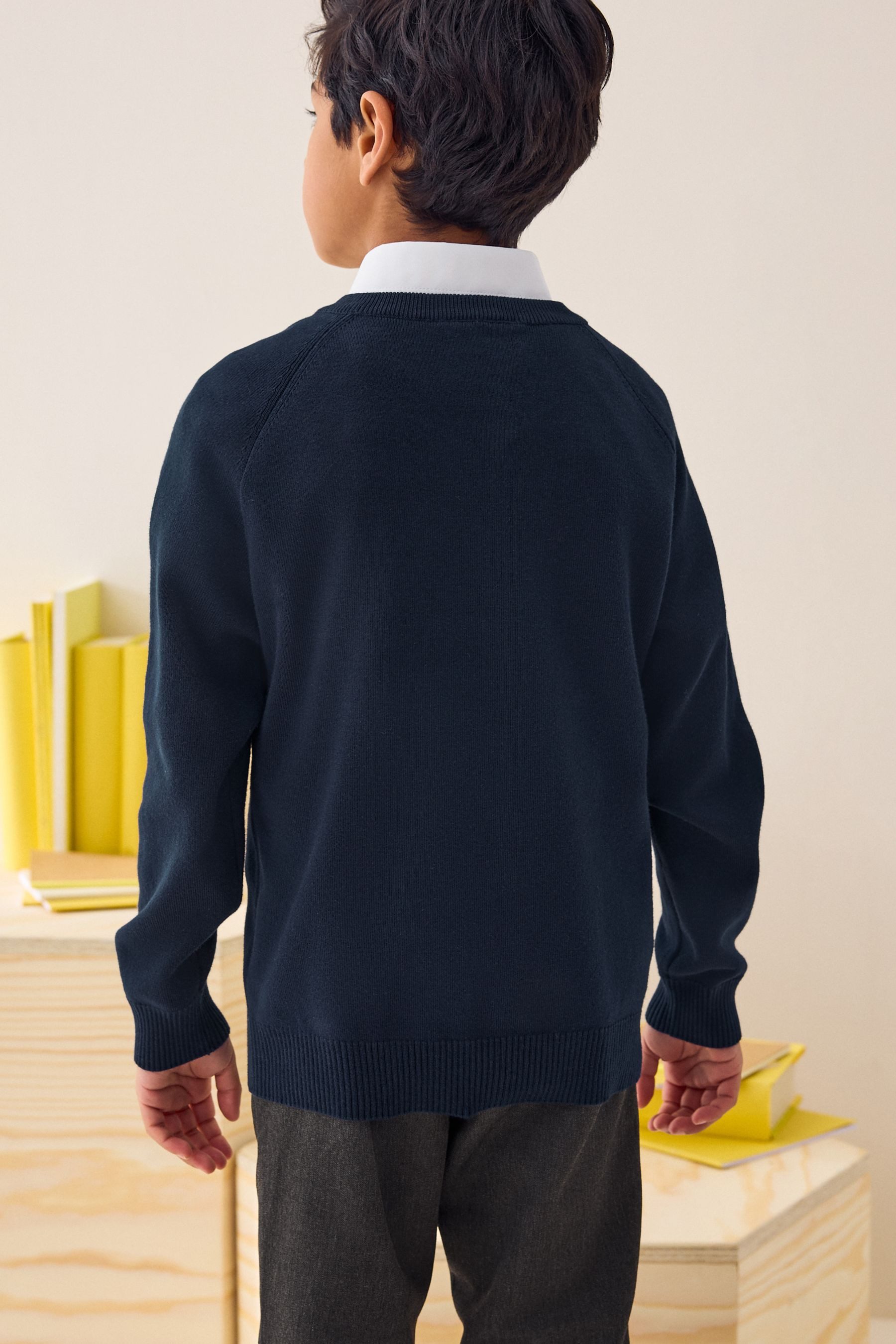 Next V-Ausschnitt-Pullover Schul-Strickpullover mit V-Ausschnitt (1-tlg)