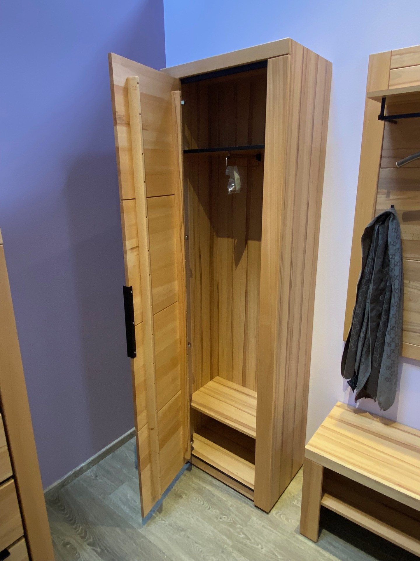 ELFO Garderobenschrank Garderobenschrank Dielenschrank Brest Kernbuche geölt Teilmassiv