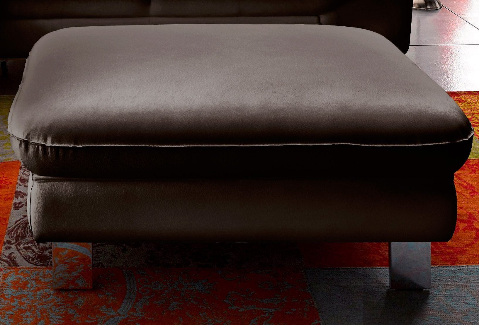 COTTA Hocker Driver, mit edlen Metallfüßen