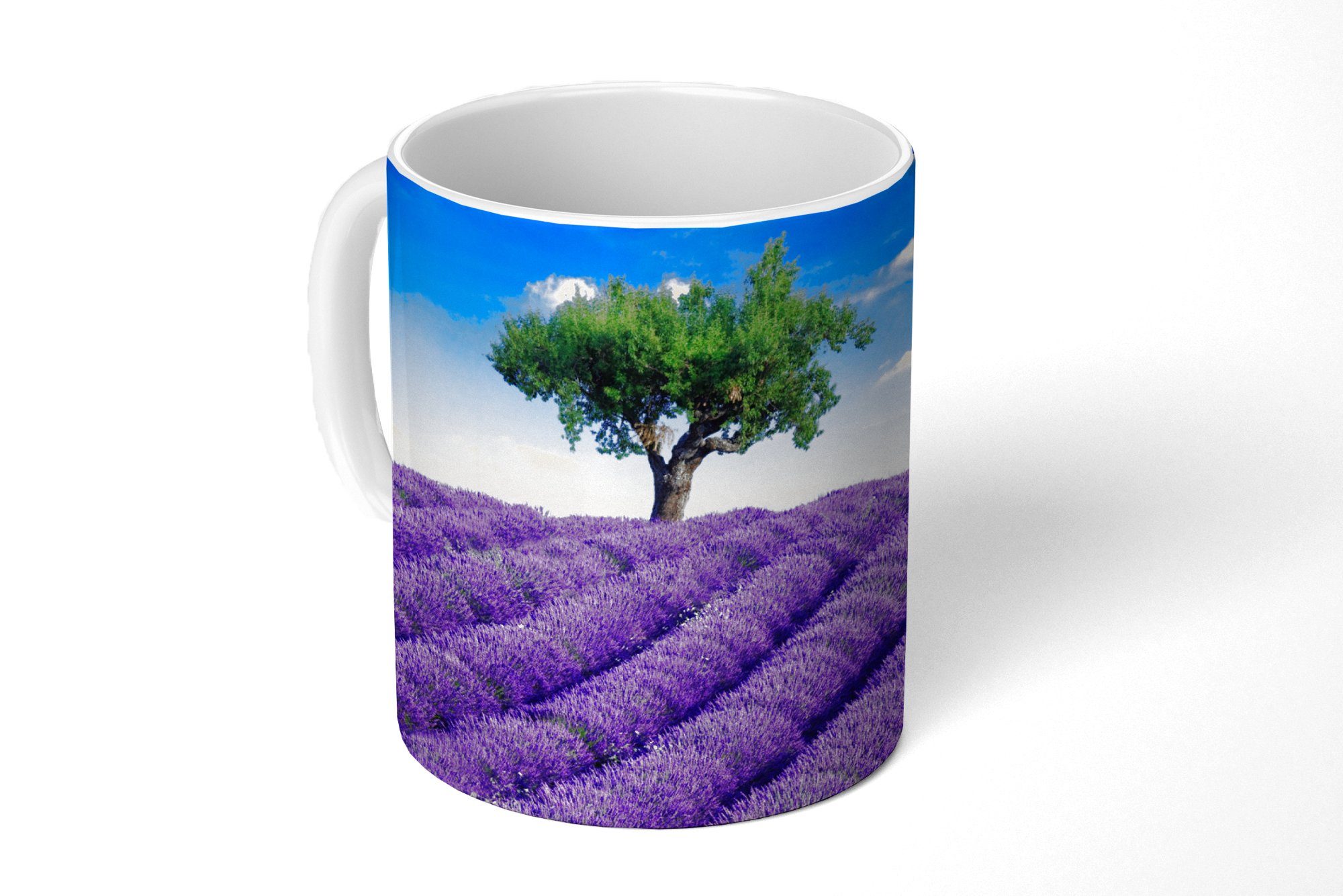 MuchoWow Tasse Eine Nahaufnahme eines Lavendelfeldes, Keramik, Kaffeetassen, Teetasse, Becher, Teetasse, Geschenk
