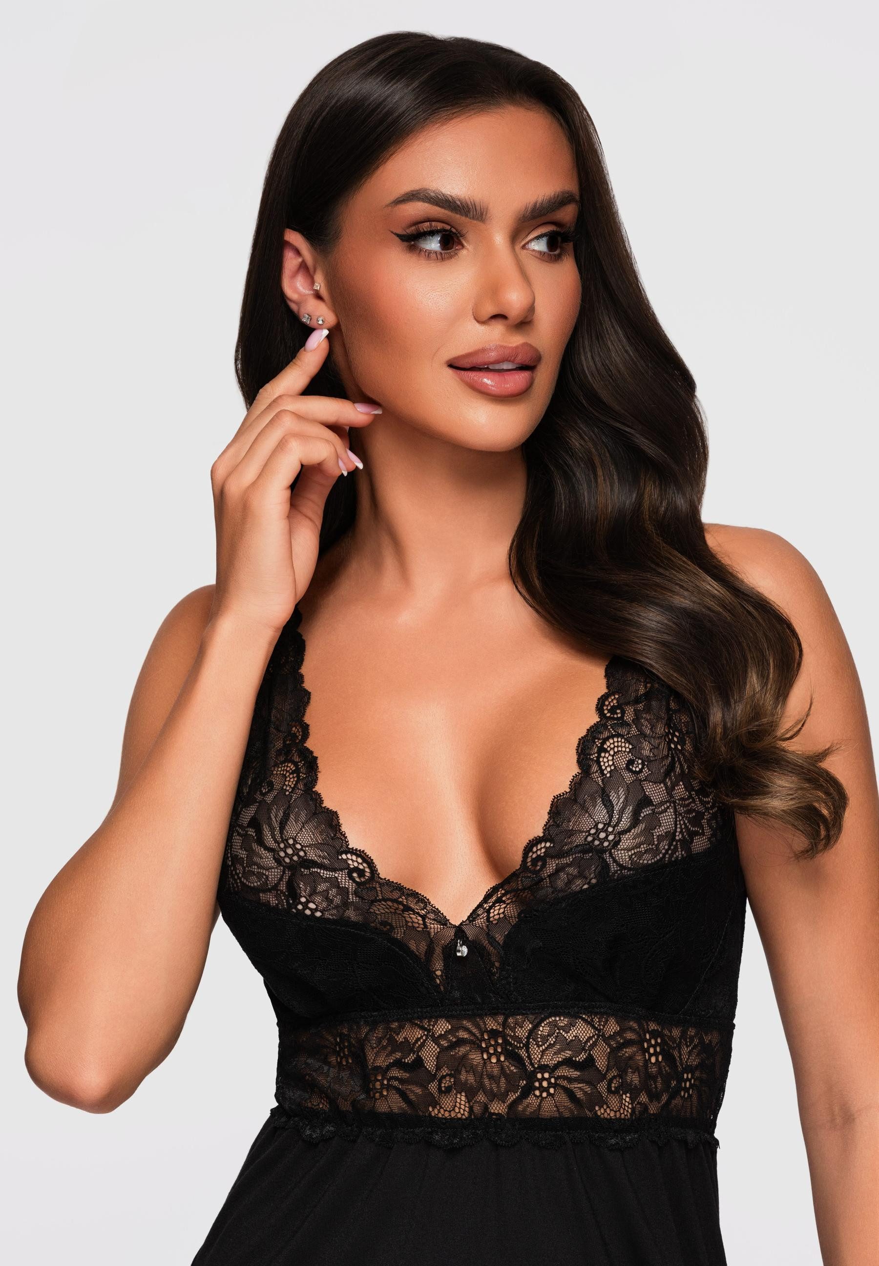 OMBRE Nachthemd Elegantes Nachthemd mit Spitze