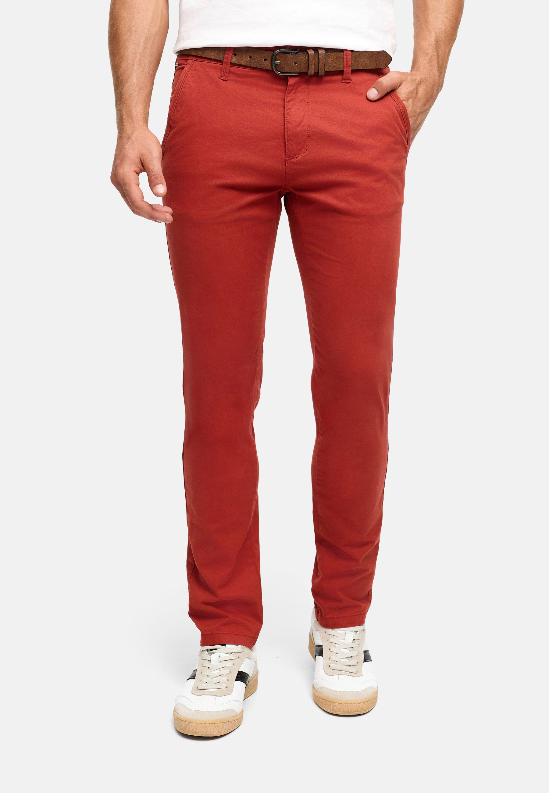 INDICODE Chinohose Herren INPilli Regular-Fit Baumwollhose mit schmaler Passform mit praktischem, integriertem Gürtel