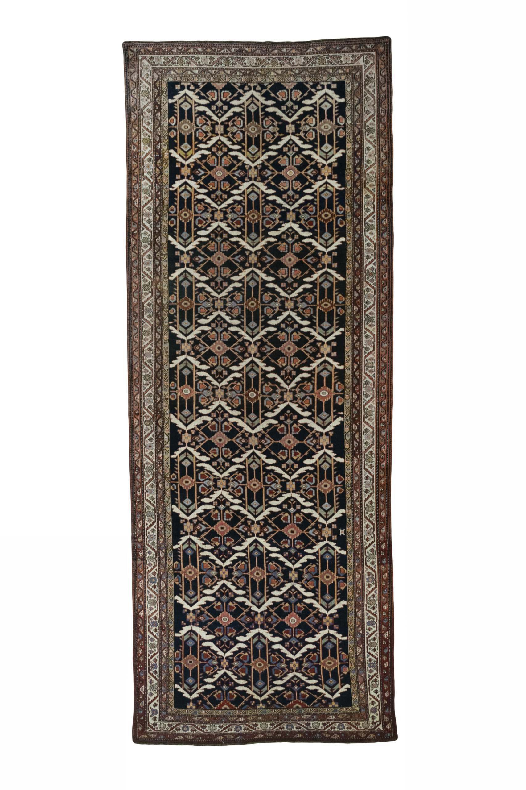 CABBEL Orientteppich 436x167 cm Perser Bakhtiar Blau Schurwolle Handgeknüpft Nomaden Unikat, Läufer, Höhe: 5 mm, 100% Schurwolle – weich, pflegeleicht, solide Knüpfdichte