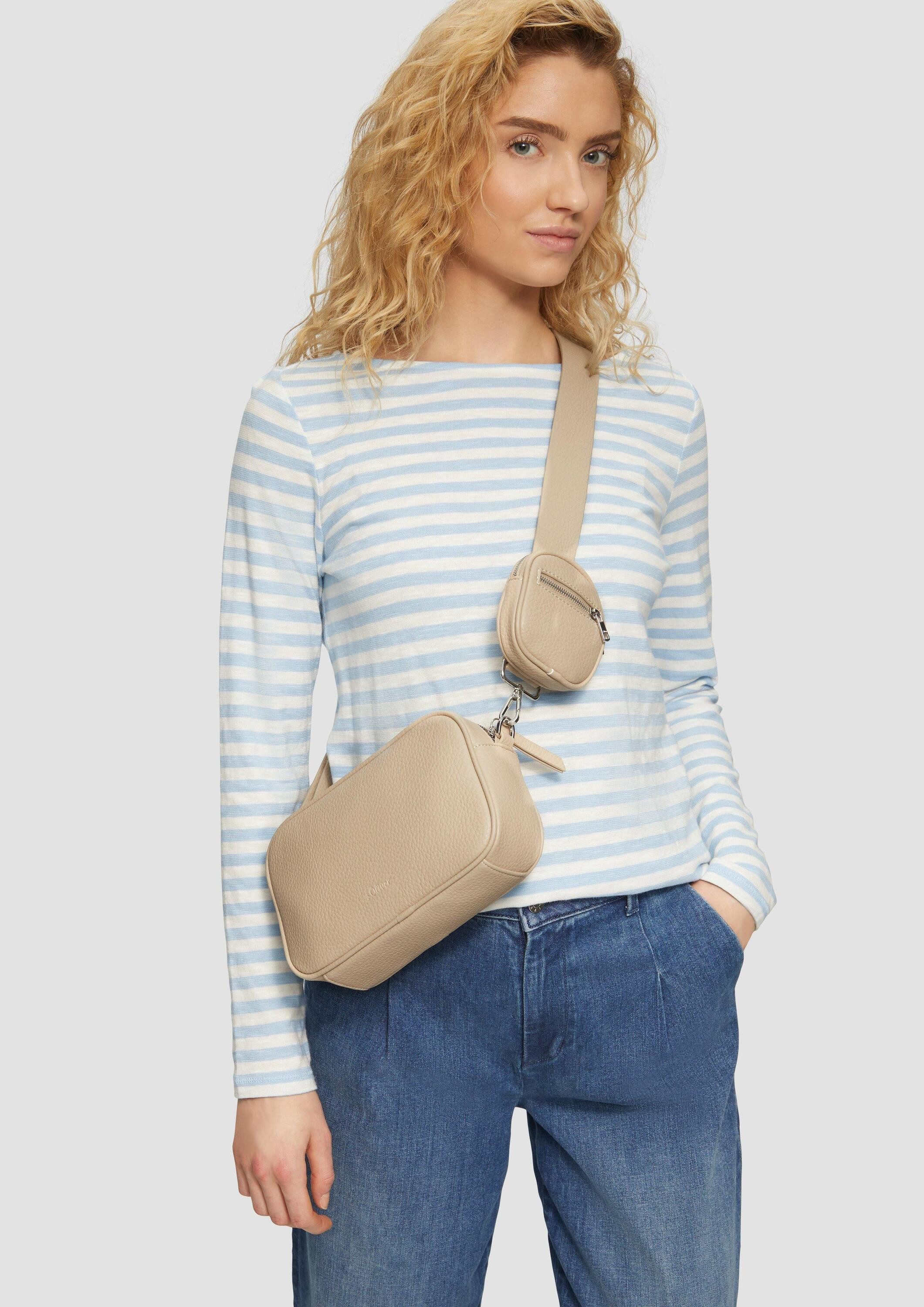 s.Oliver Umhängetasche Tasche, Camera-Bag mit abnehmbarem Schultergurt und Paspel-Detail