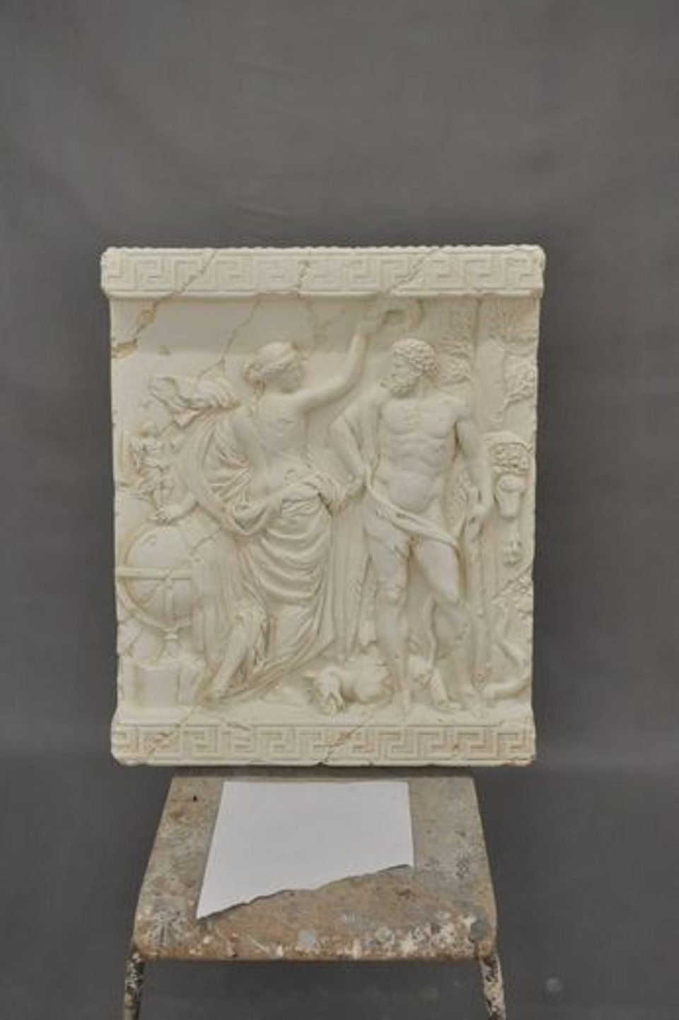 JVmoebel Skulptur Herkules Antik Stil Relief Wand Gemälde Antike Handarbeit Gott Bild Weiß