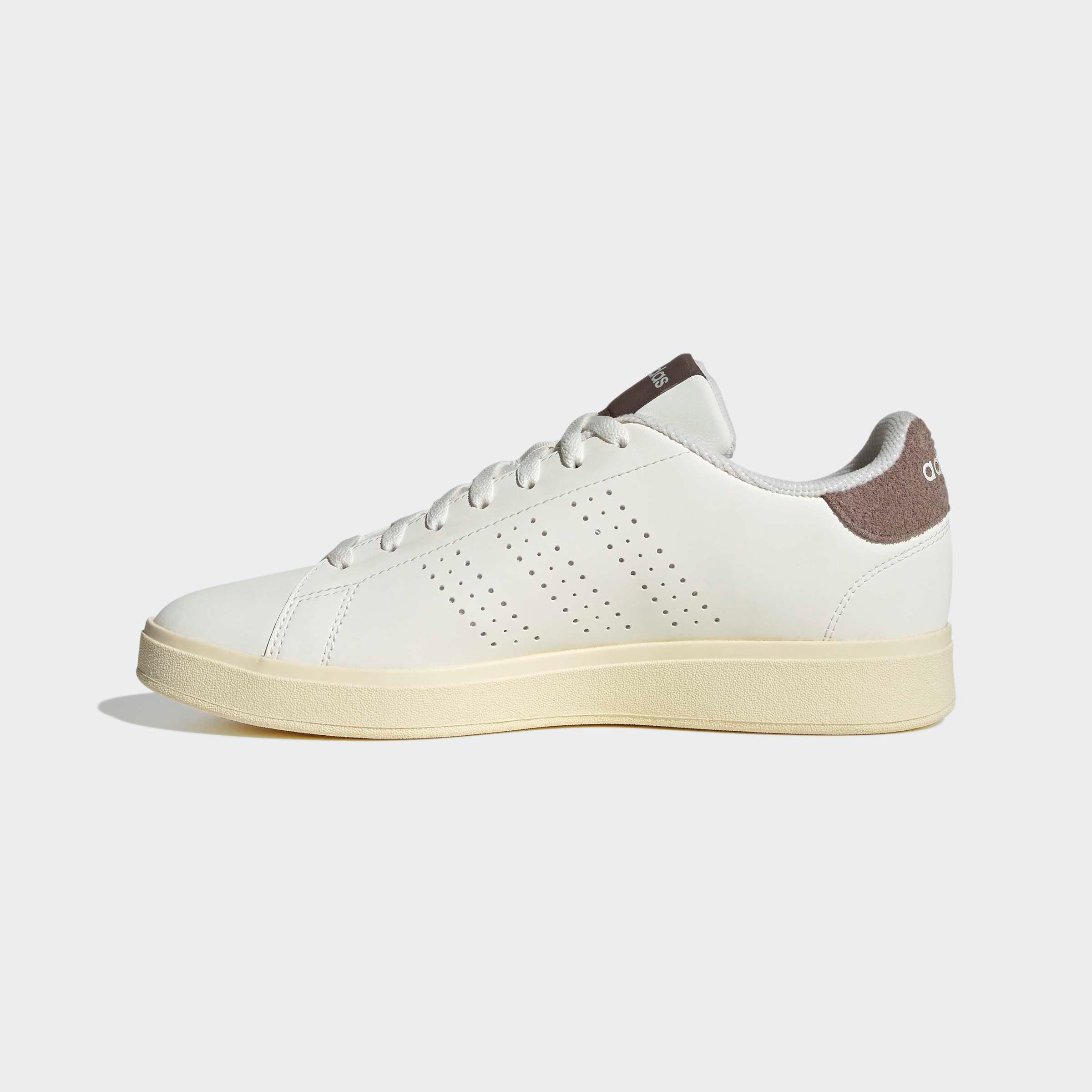 adidas Sportswear ADVANTAGE BASE 2.0 Sneaker inspiriert vom Design des adidas stan smith
