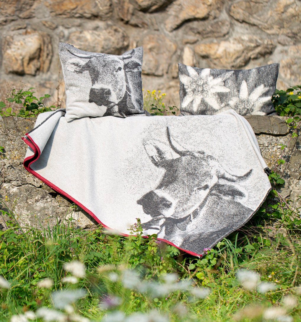 Wohndecke »David Fussenegger Wohndecke Luca 'Kuh fotorealistisch' 140 x