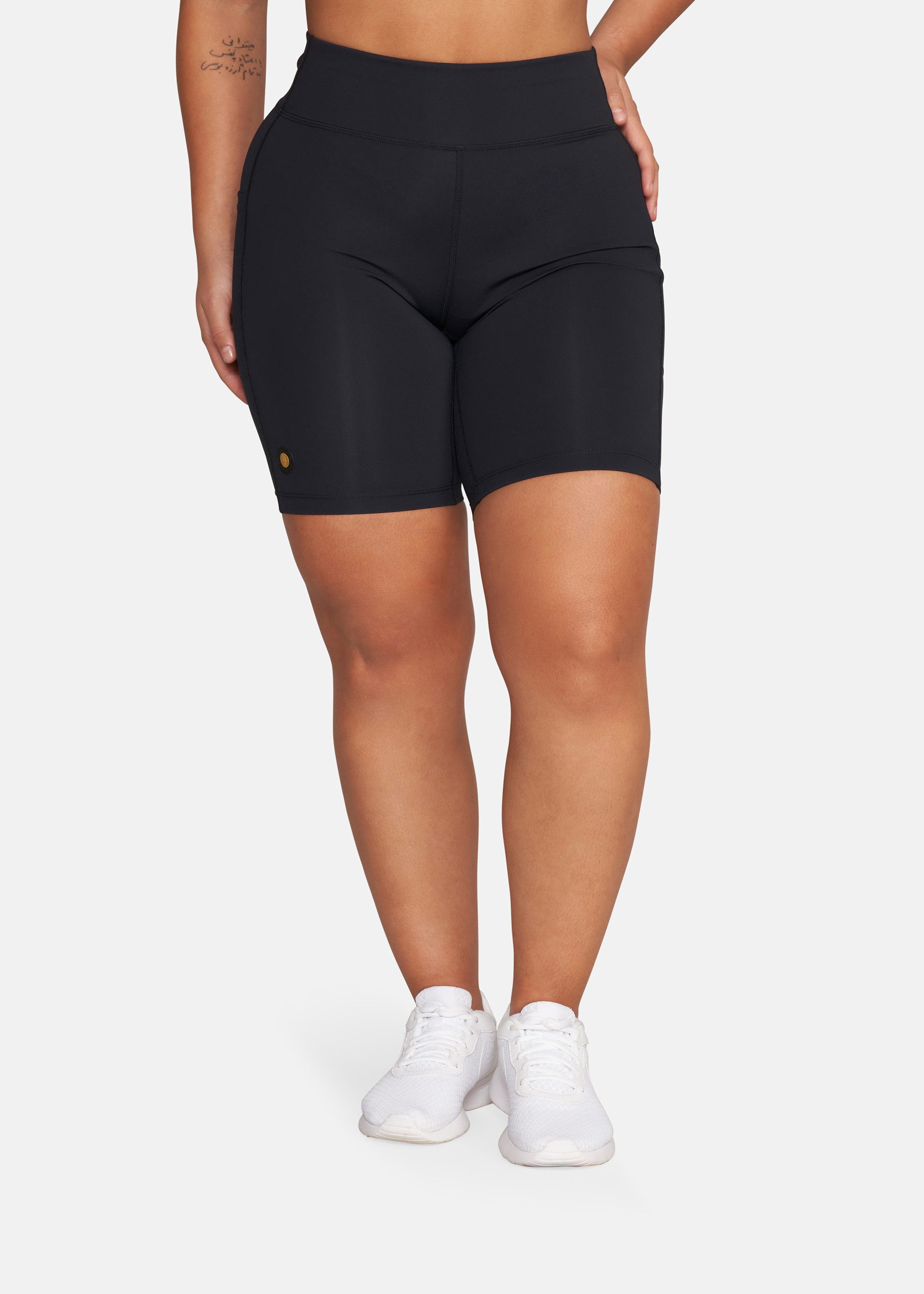 GOLD'S GYM APPAREL Shorts JODIE nachhaltige Materialien, atmungsaktiv