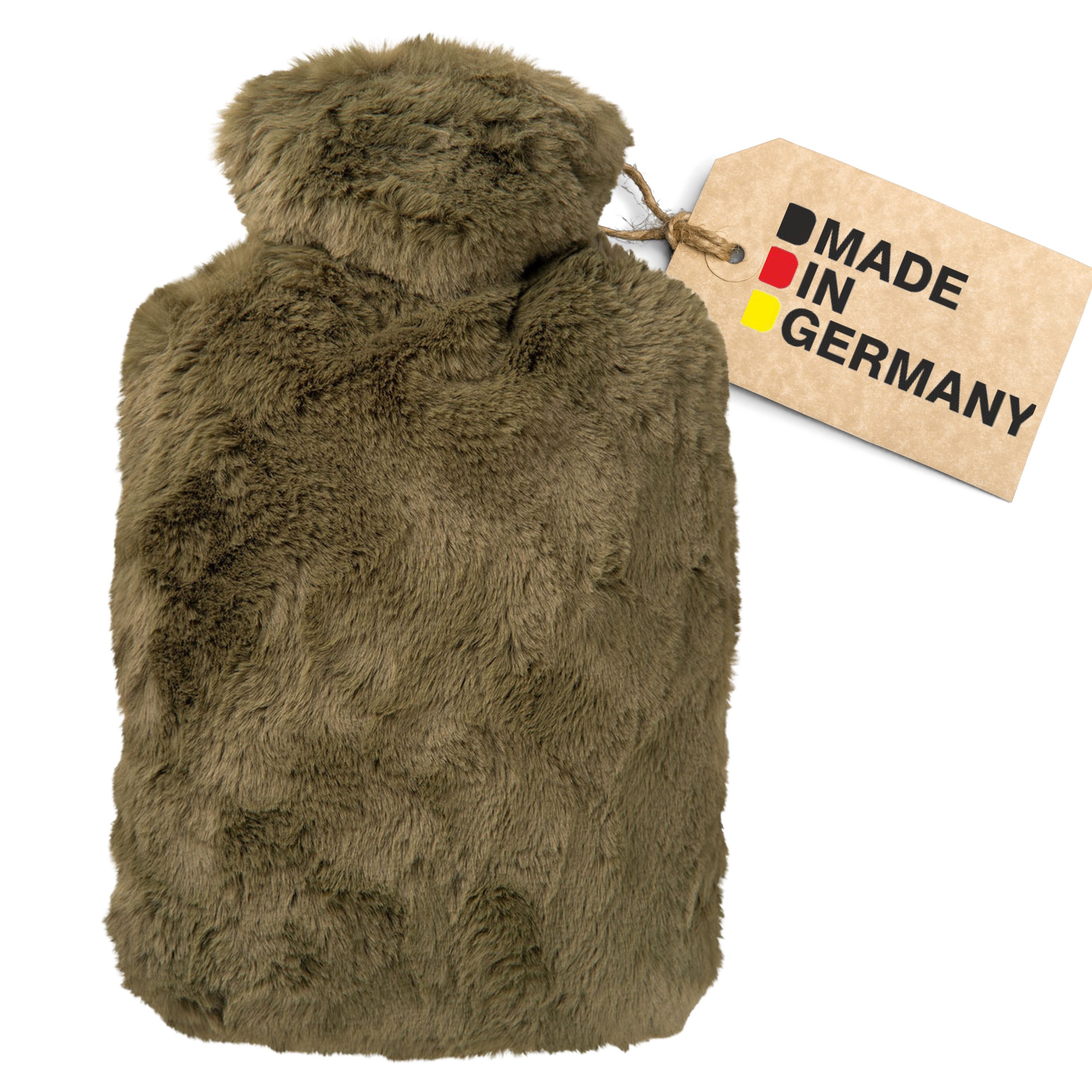 Hugo Frosch Wärmflasche Klassik 1,8 l Made in Germany mit Bezug Langhaar-Flausch, Moosgrün - langlebige Bettflasche, waschbarer Überzug