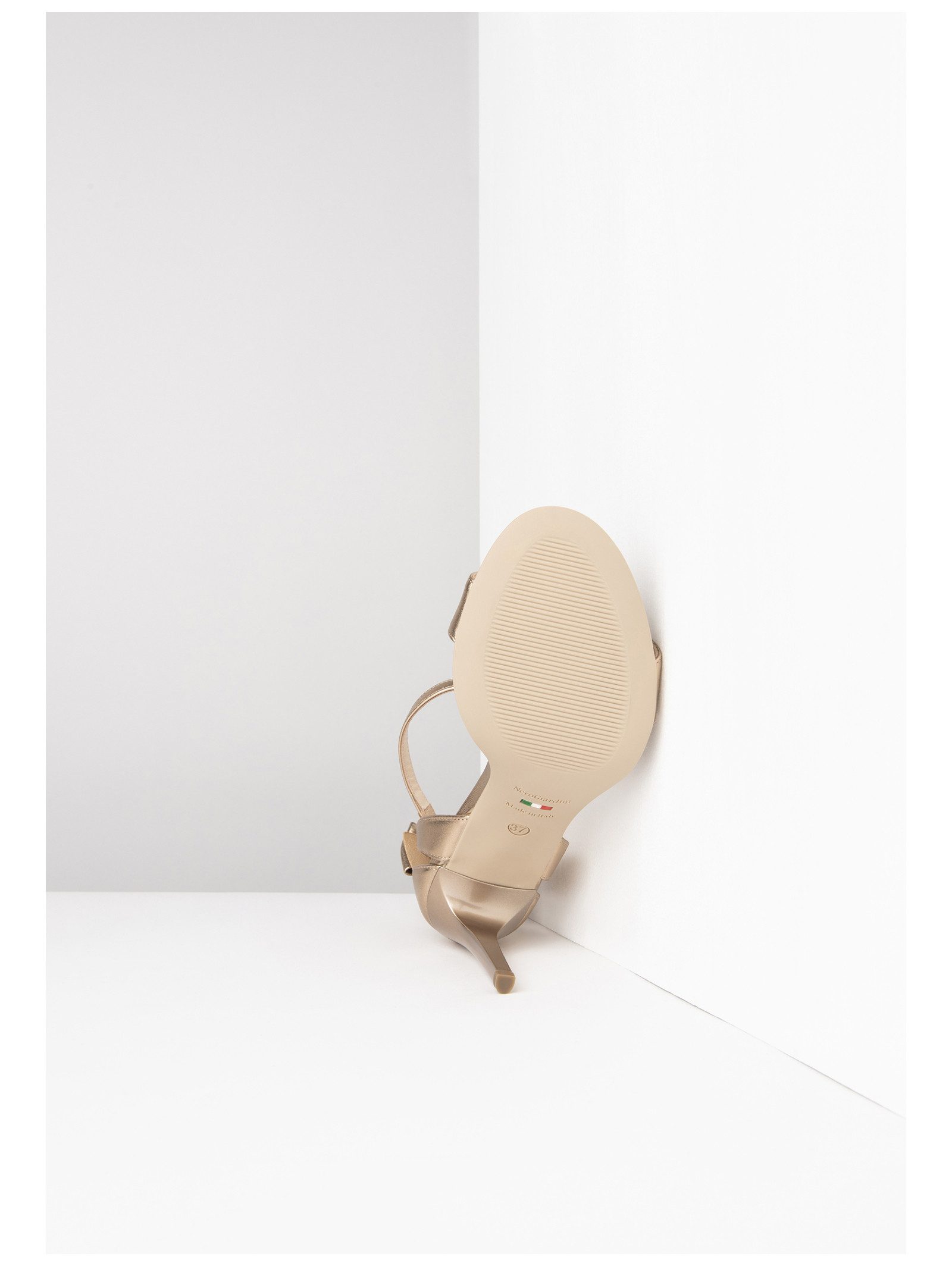 Nero Giardini Nero Giardini Sandalen Leder Riemchensandale