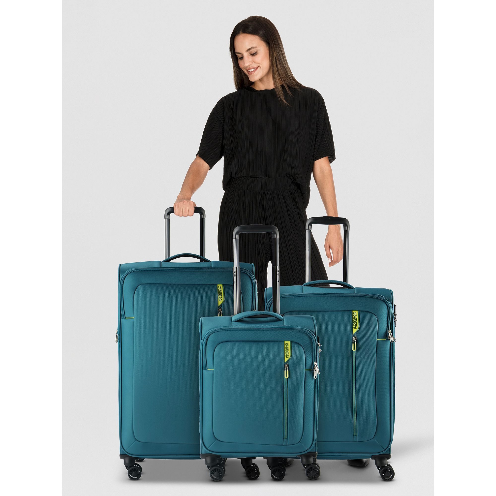 American Tourister® Trolleyset Nitestream, 4 Rollen, (3-teilig, 3 tlg), Polyester