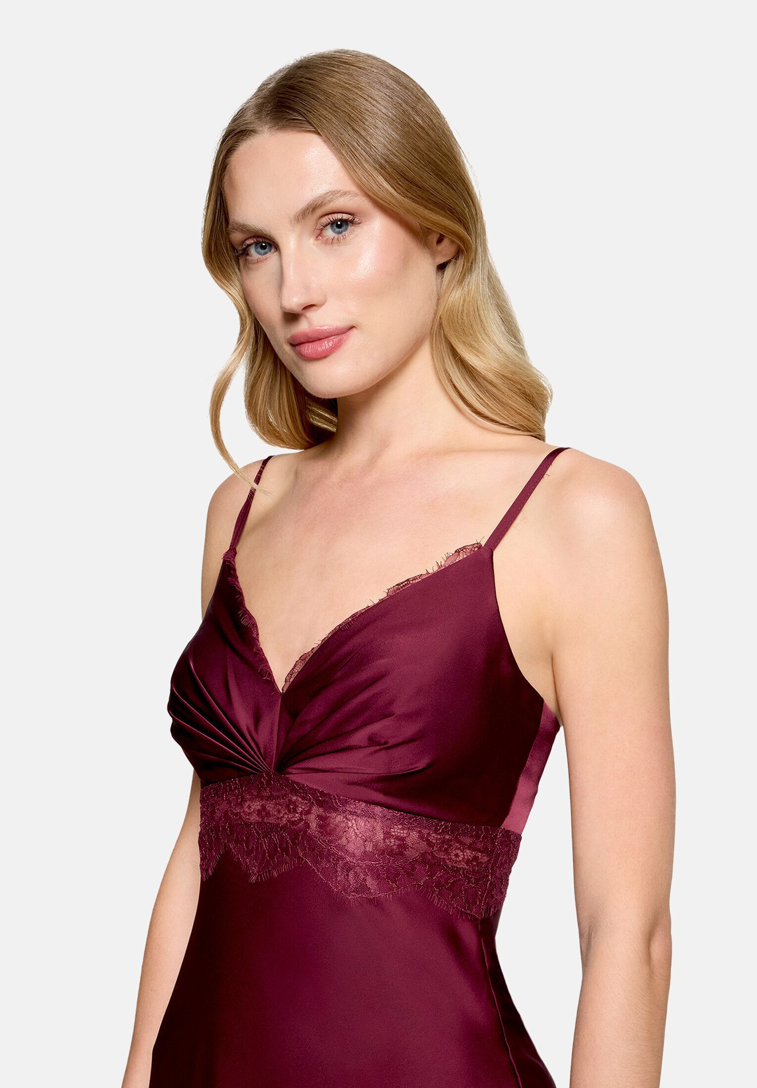 Vera Mont Abendkleid Damen schmal geschnitten