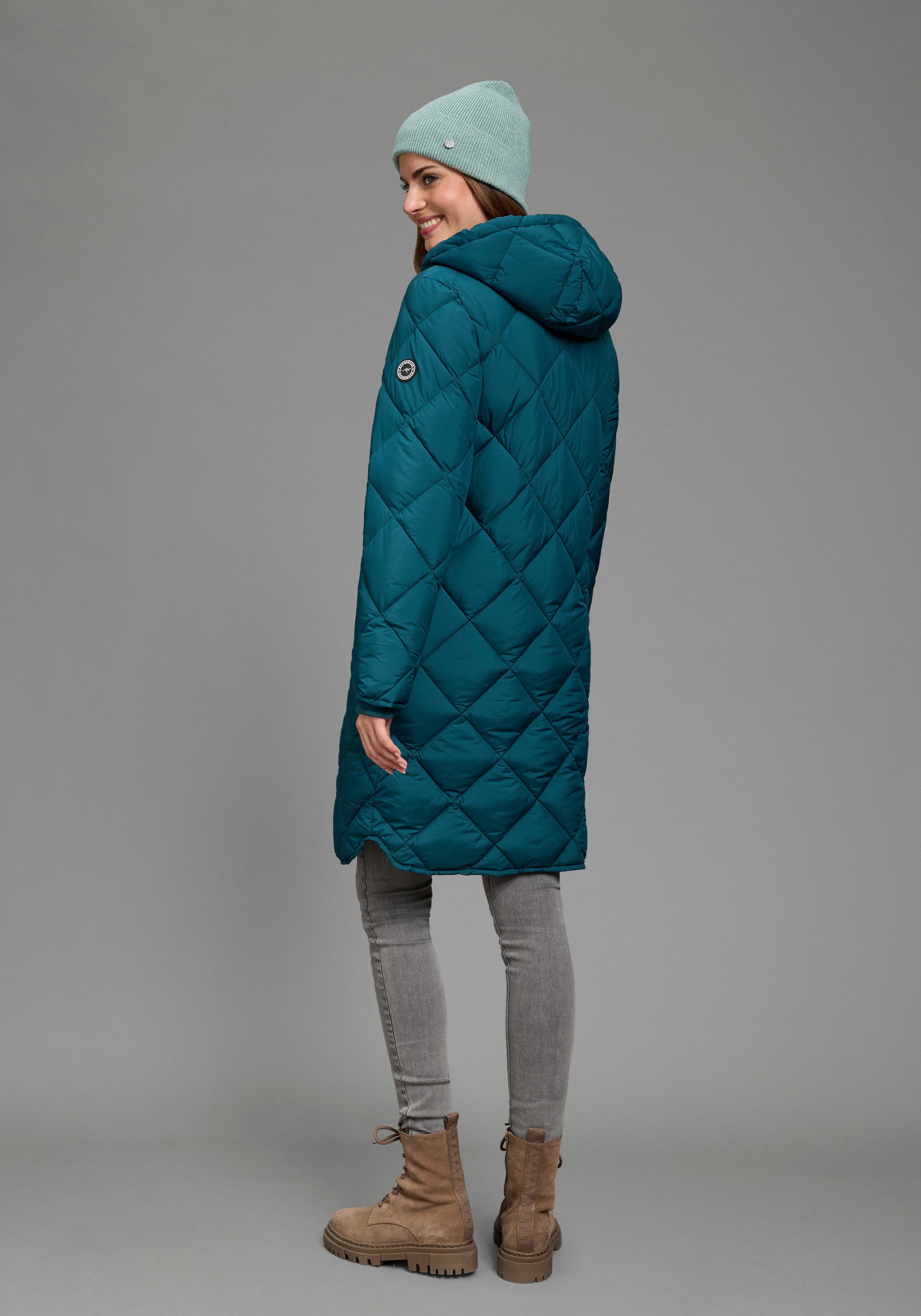 KangaROOS Steppjacke lange Form mit Kapuze und modernem Steppmuster – Bild 2 von 5