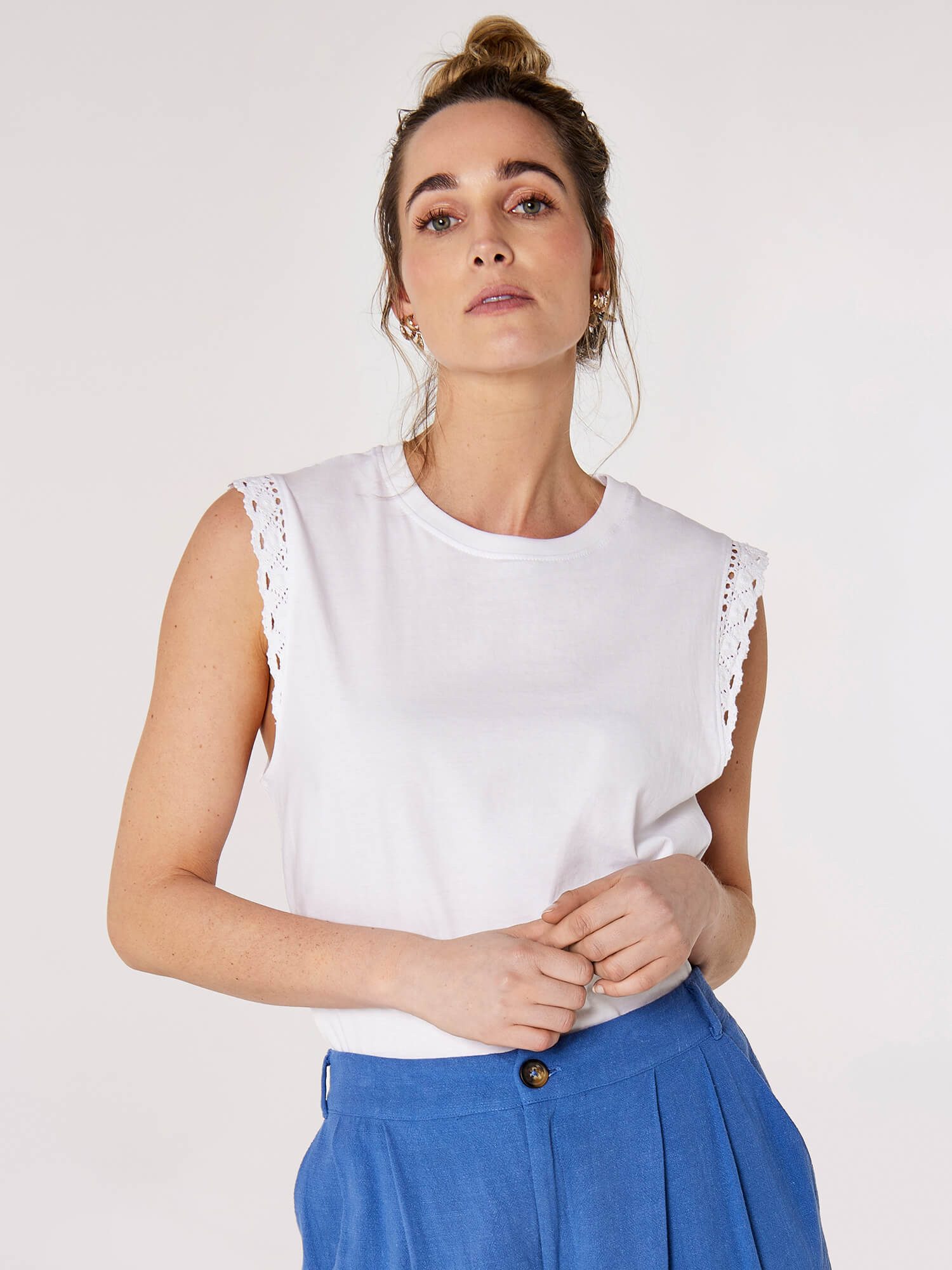 Apricot T-Shirt Crochet Sleeve Jersey Tee, günstig online kaufen