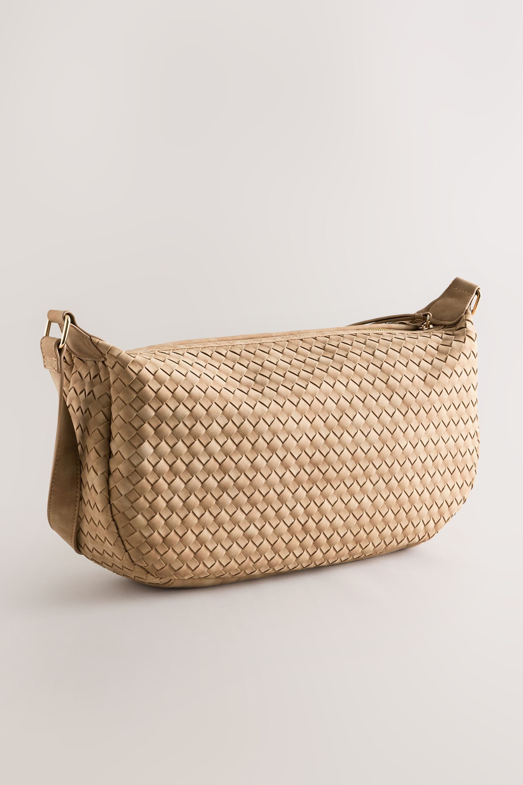 Next Umhängetasche Sling-Tasche aus Kunstveloursleder in Flechtoptik (1-tlg günstig online kaufen