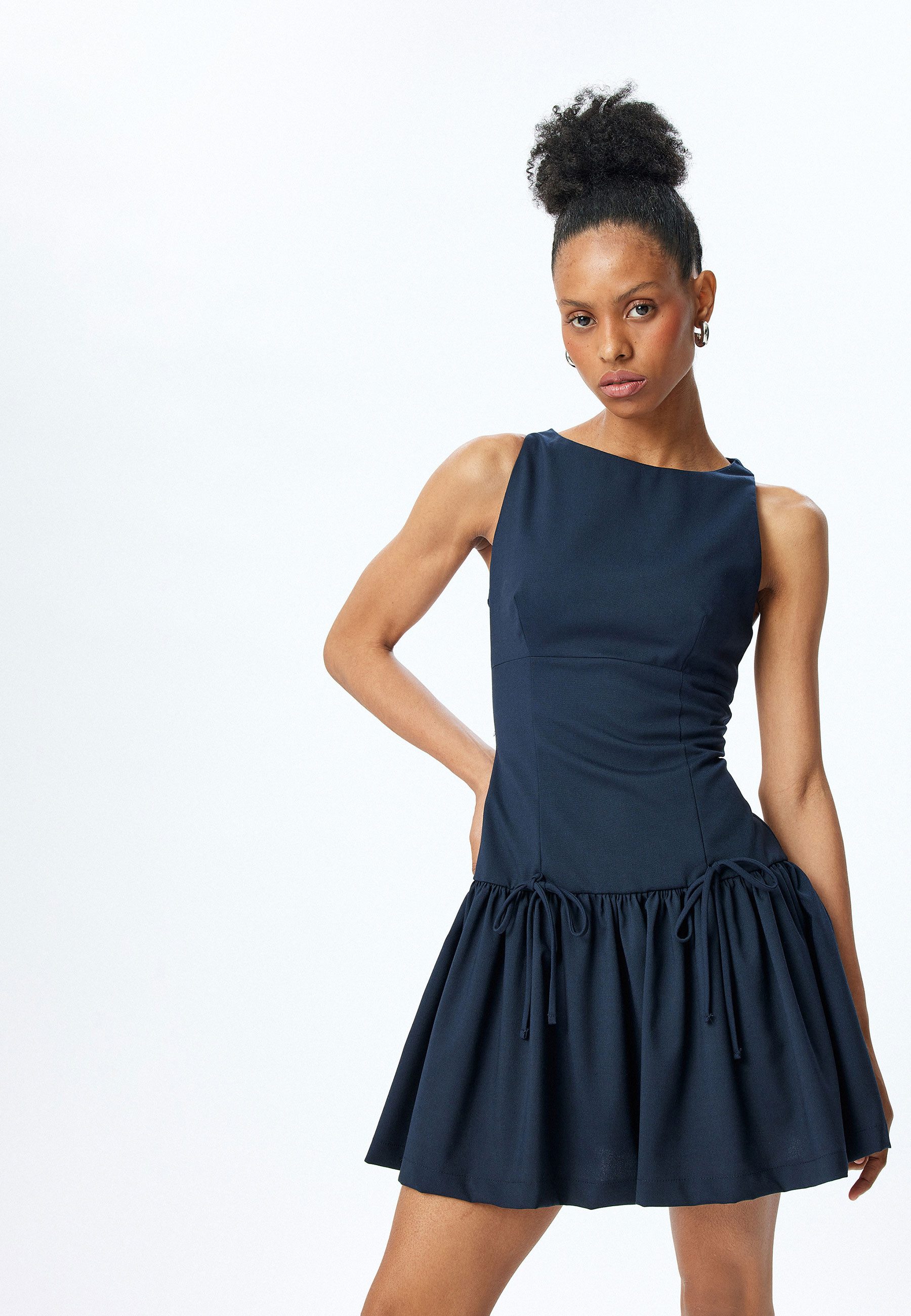 Koton Minikleid Mini Länge Fit & Flare Kleid Minikleid