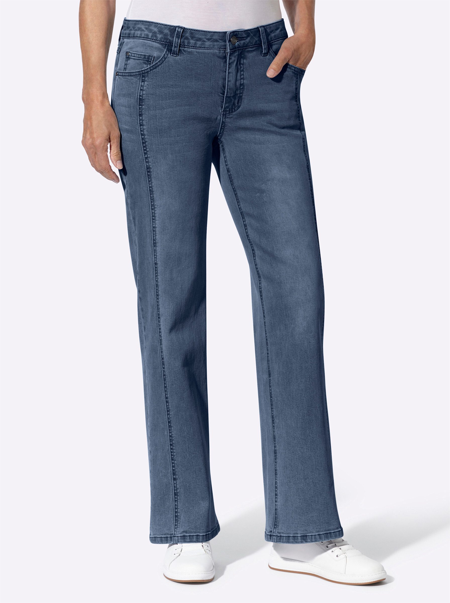 Bequeme Jeans Jeans leicht vertieft