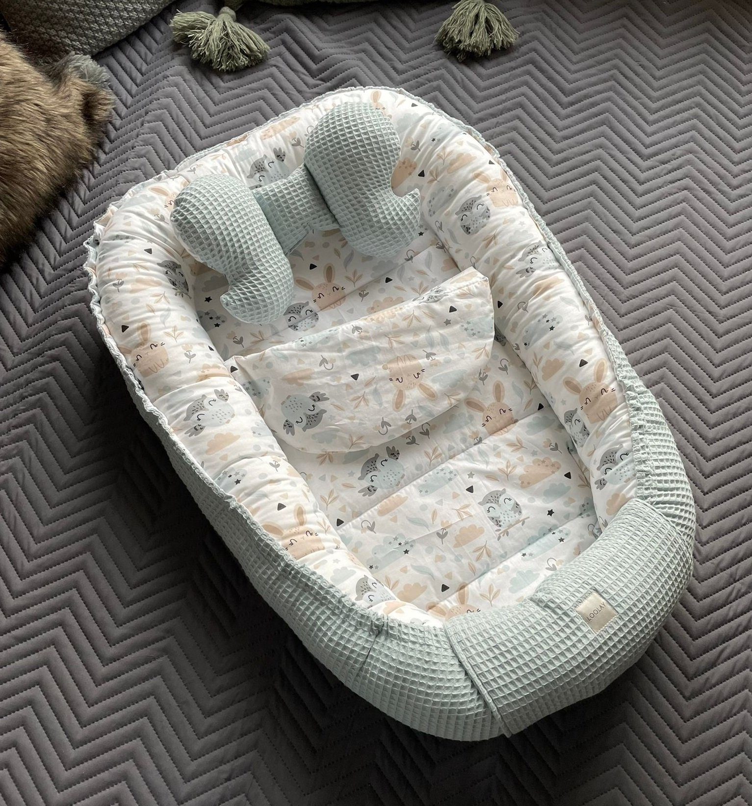 Loolay Bettnestchen Minze WAFFELPIQUE/ HASE Beige Weiß Babynest Babyausstat günstig online kaufen