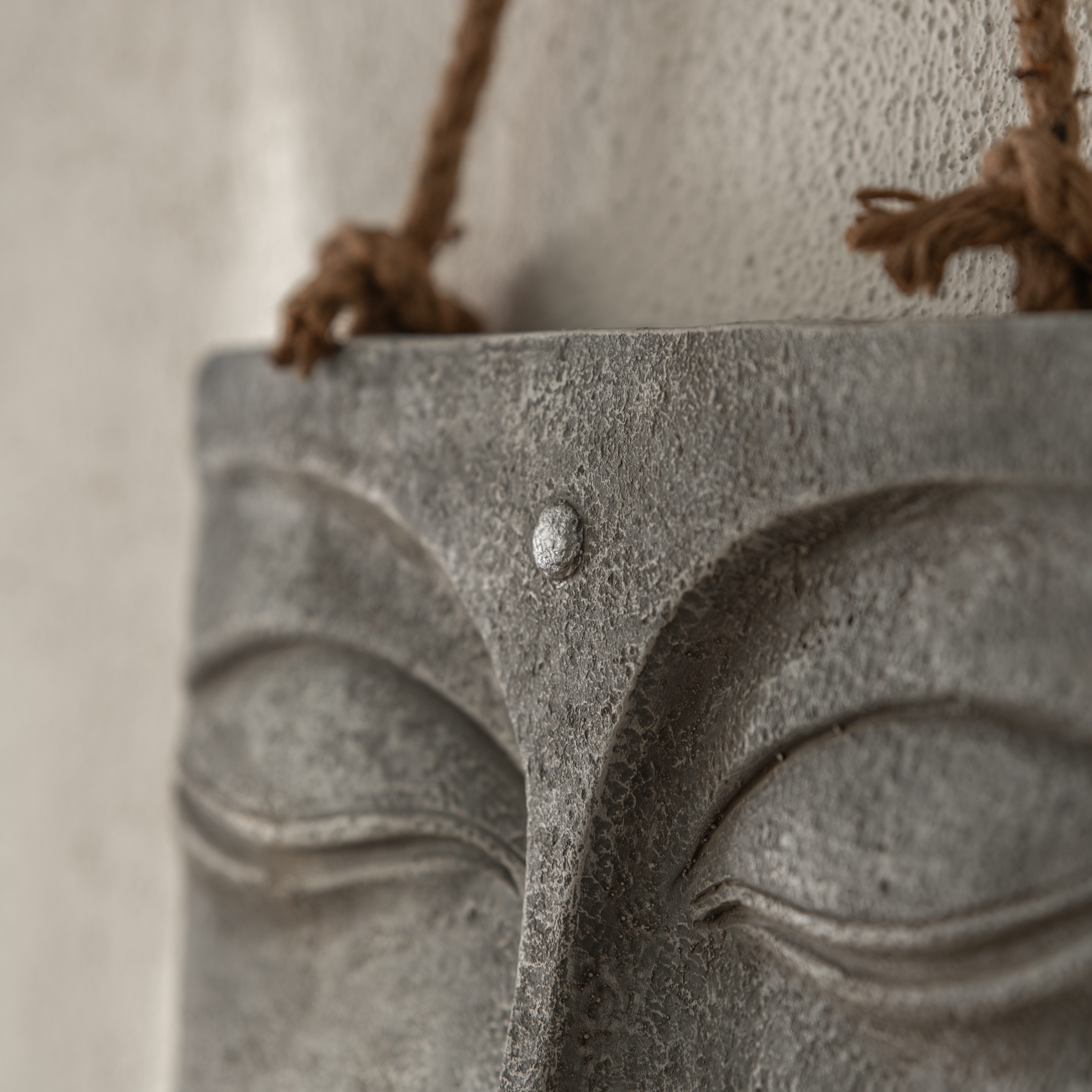 K&L Wall Art Wanddekoobjekt Buddha Wandskulptur Steinoptik asiatische Feng Shui Deko 3D Wandfigur (Buddha Wandbild), mit Seilaufhängung