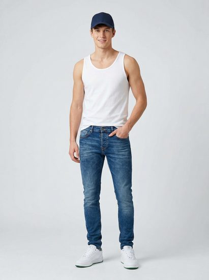 Outfit