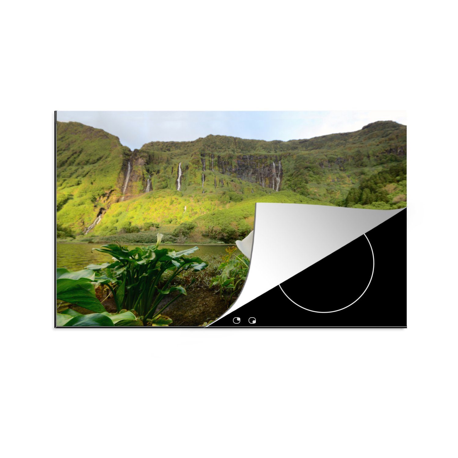 MuchoWow Herdblende-/Abdeckplatte Grüne Natur an einer Klippe auf den Azoren, Vinyl, (1 tlg), 81x52 cm, Induktionskochfeld Schutz für die küche, Ceranfeldabdeckung