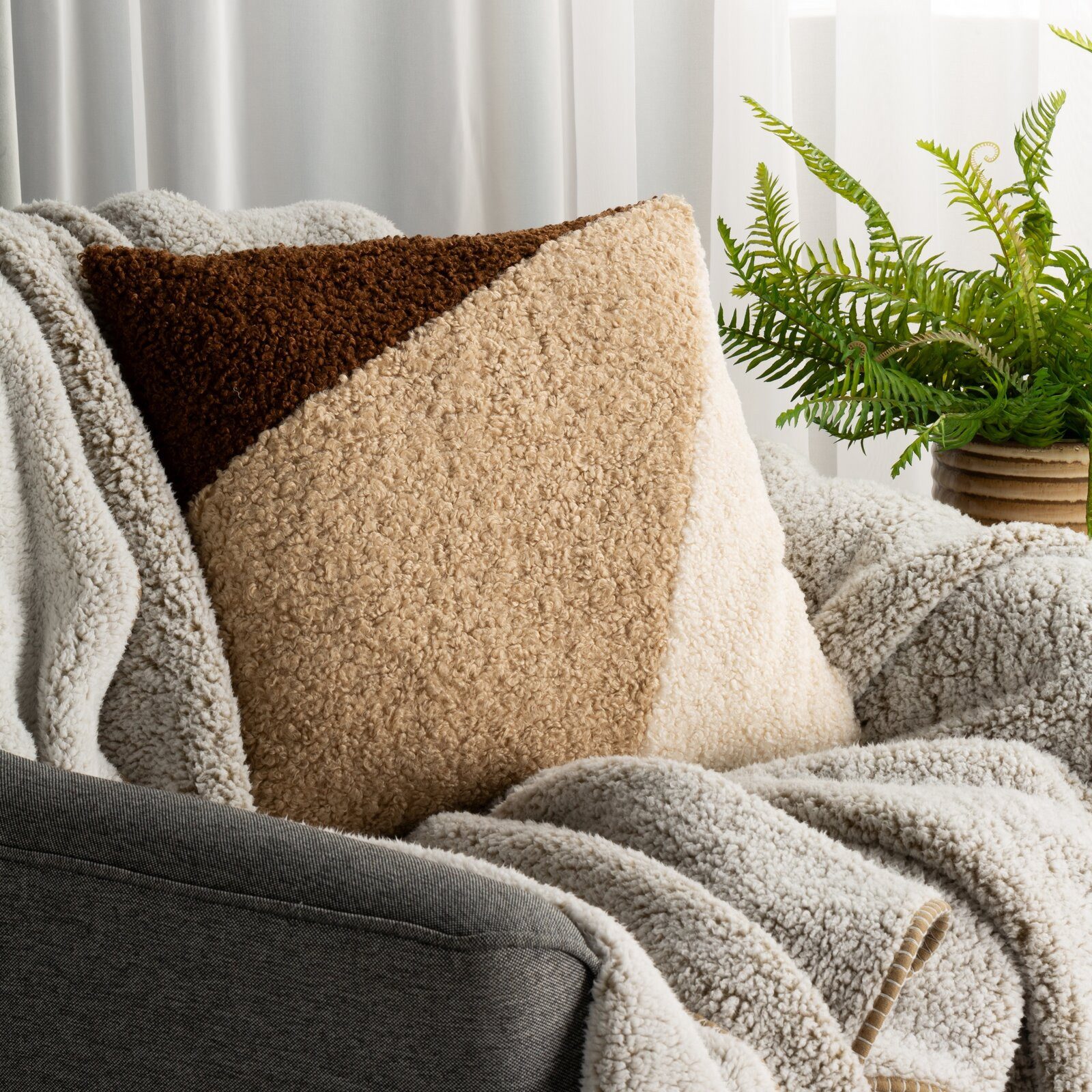 Wohndecke Bouclé, Eurofirany, Kuscheldecke, 70x160,150x200,170x210,200x220, günstig online kaufen