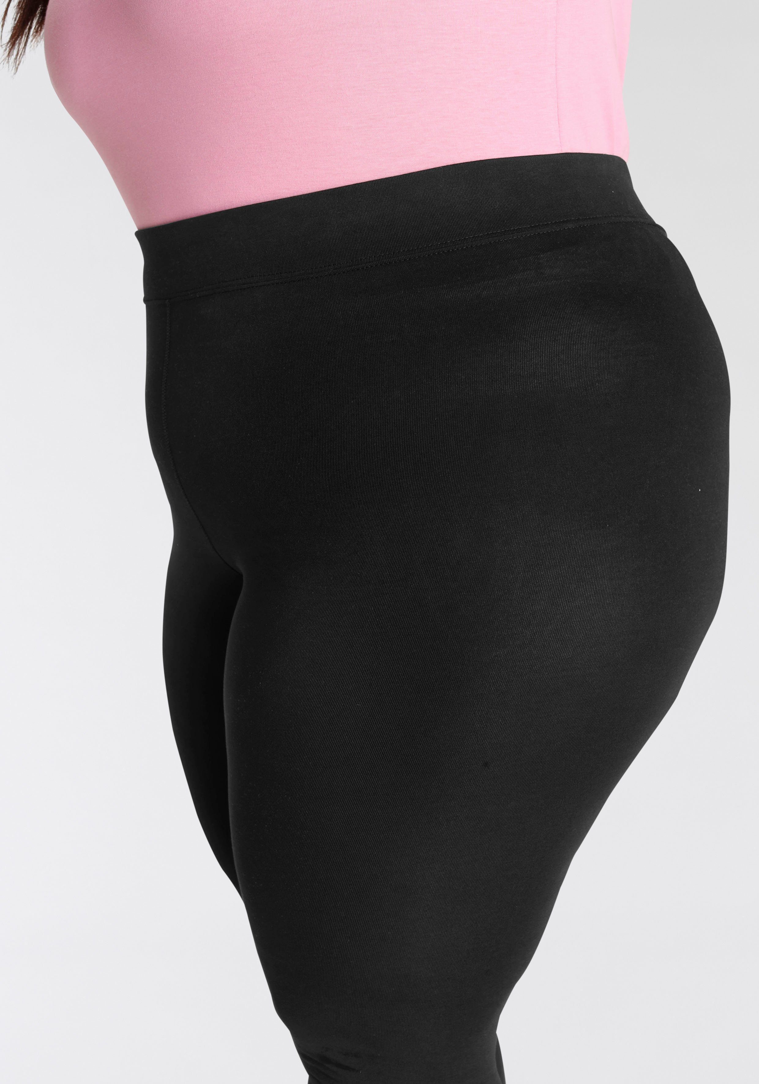 Nike Sportswear Leggings Essential Women's High-Waisted Leggings (Plus Size)