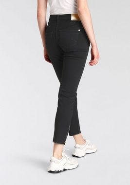 MAC Slim-fit-Jeans Rich-Chic Moderne Form mit Push-Effekt durch figurformende Nähte