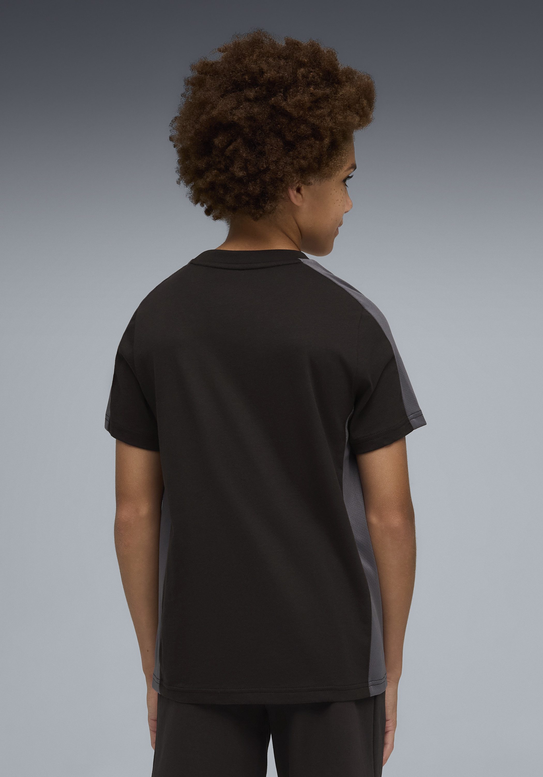 PUMA T-Shirt ACTIVE SPORTS SMALL GRAPHIC TEE B Regular Fit, Kurzarm, für Jugendliche, mit Print-Applikation – Bild 2 von 5