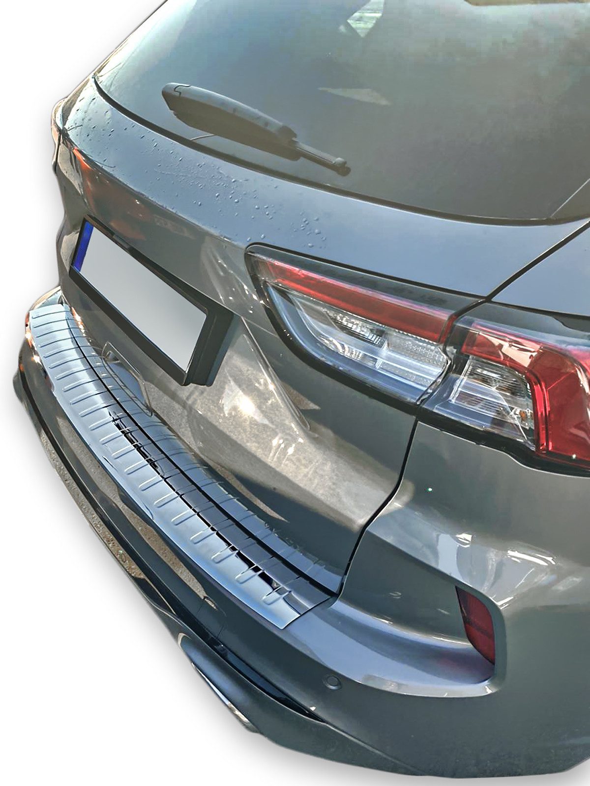 RECAMBO Ladekantenschutz für FORD Kuga III, BJ ab 2019> Stoßstangenschutz, V2A rostfrei, Exklusive Optik, praktischer Schutz & perfekte Passform