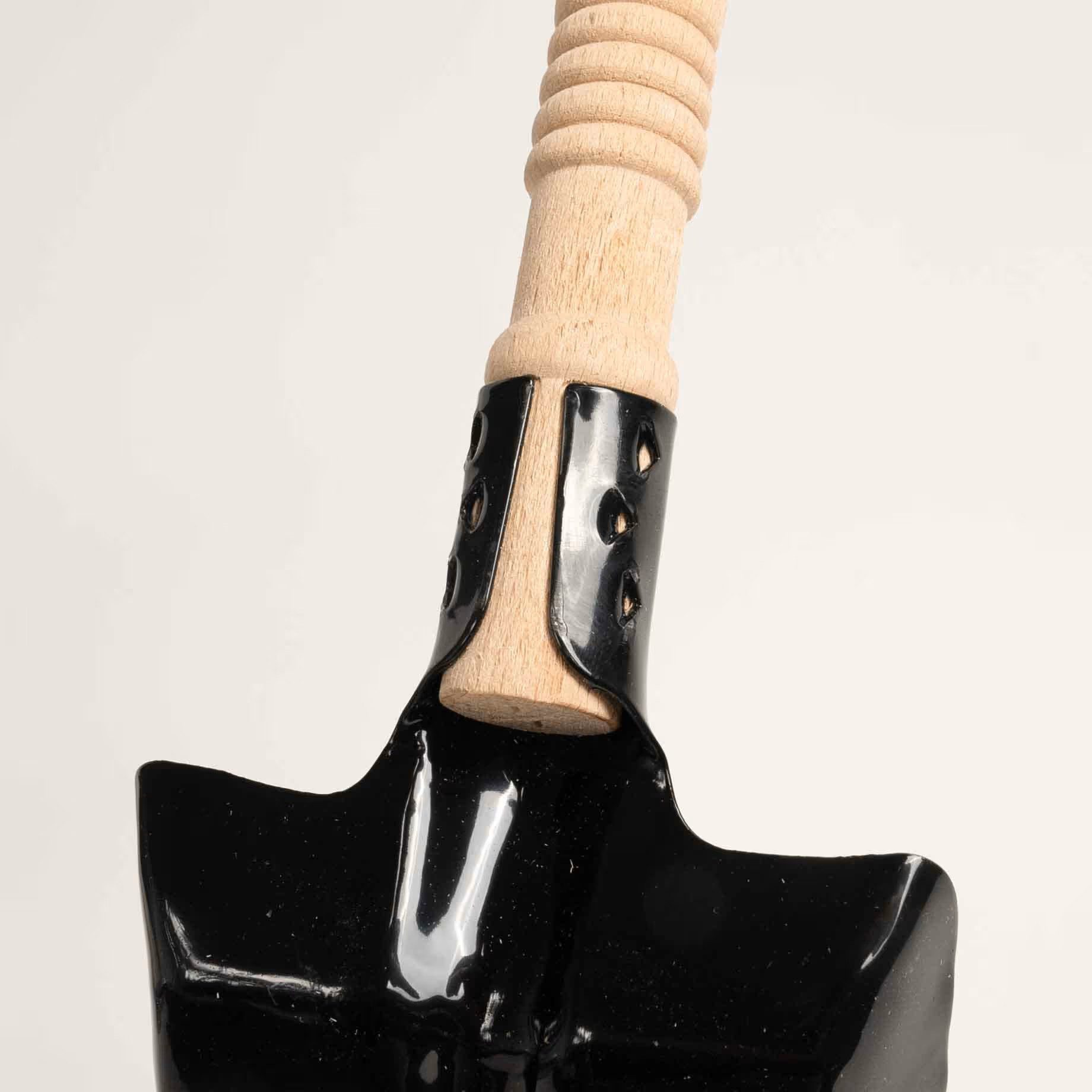 turk Ascheschaufel hochwertige Kohleschaufel, schwarz, Holzstiel, Kappe, Ring, (1 St)