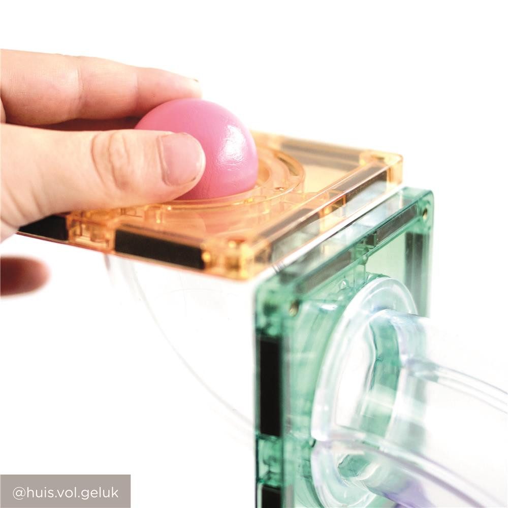 Cleverclixx Cleverclixx Kugelbahn-Bausatz Clever Pastellfarben 110 Teile Magnetspielbausteine, langlebiges Magnetspielzeug, robuste Bauweise, erweiterbare Sets