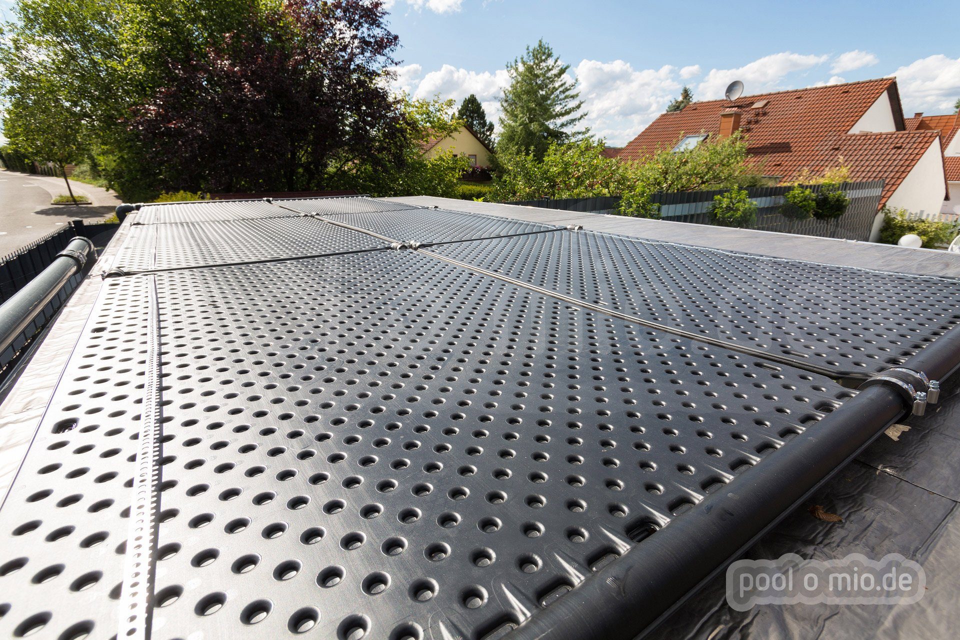 OKU Solarabsorber OKU Solarabsorber Premium 29,8 m², inkl. Komplettset Motorkugelhahn