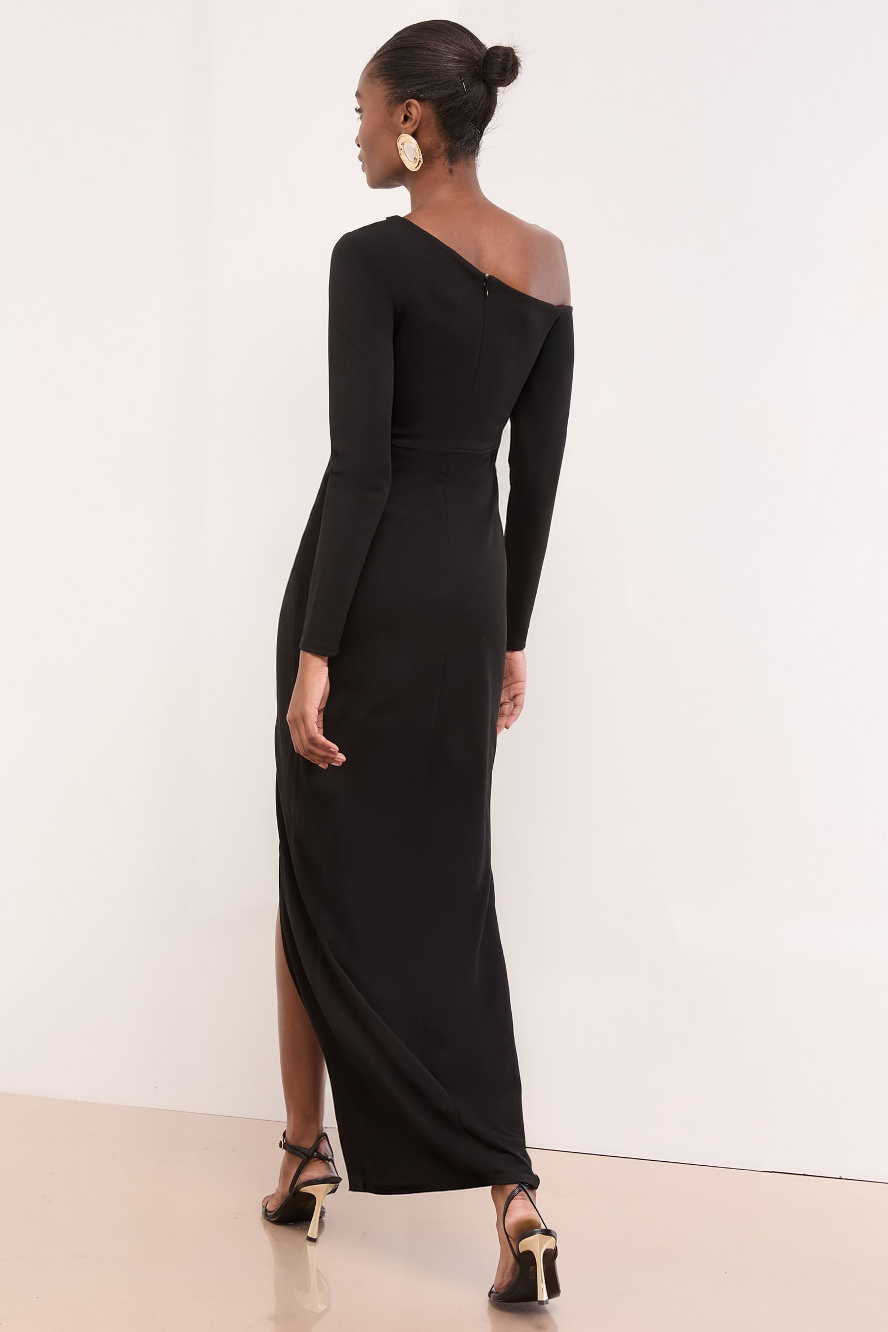 LIPSY Maxikleid Lipsy Langärmeliges Maxikleid, Petite (1-tlg) günstig online kaufen