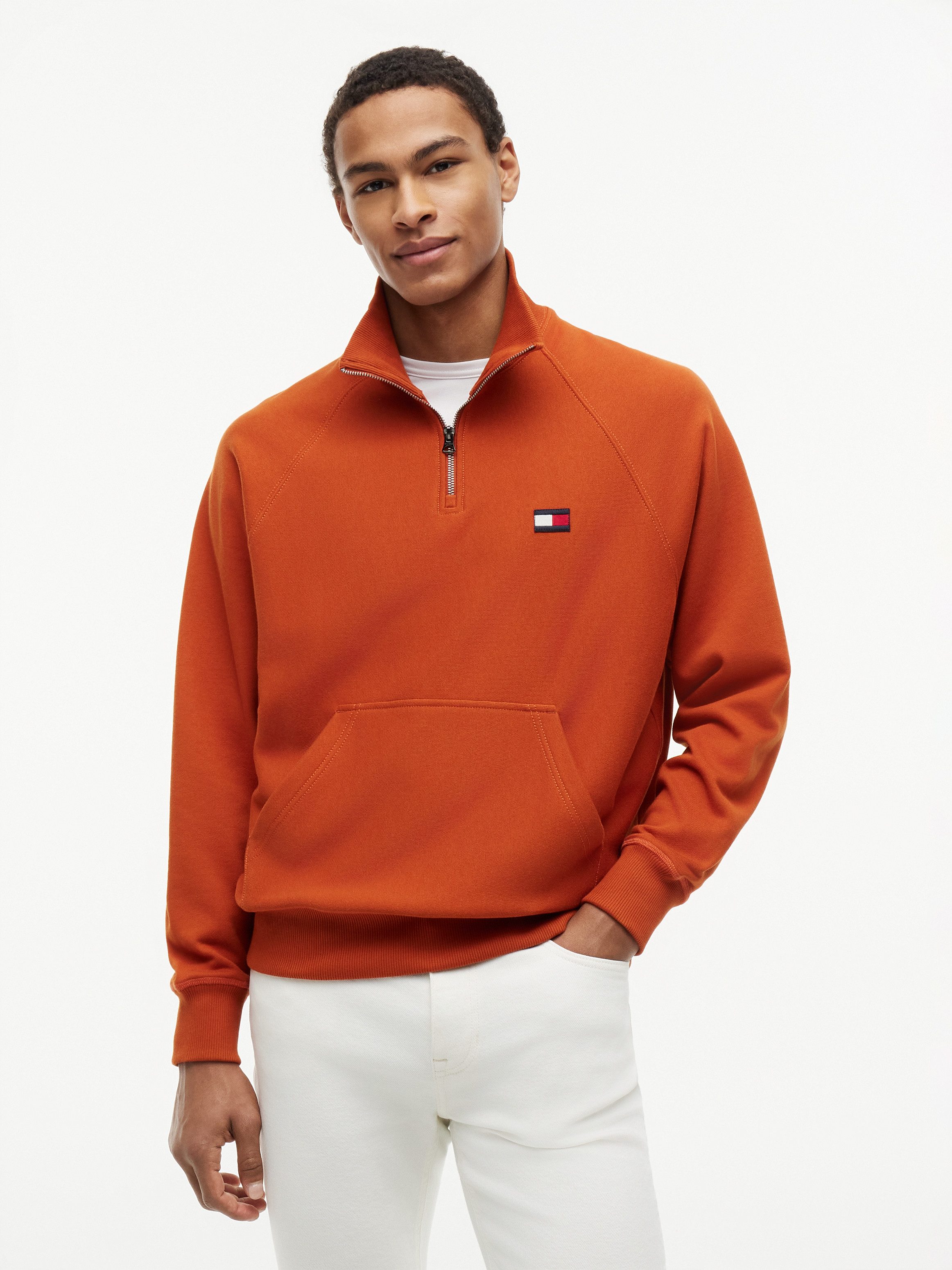 Tommy Hilfiger Sweatshirt TOMMY FLAG ELEVATED 1/4 ZIP Stehkragen mit Reißverschluss