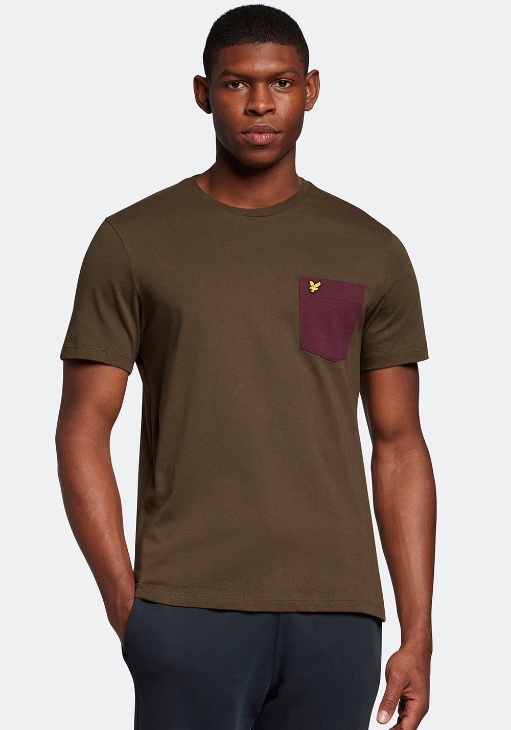 Lyle & Scott T-Shirt LS T-Shirt NOS mit Logostickerei auf der Brust olive/burgundy