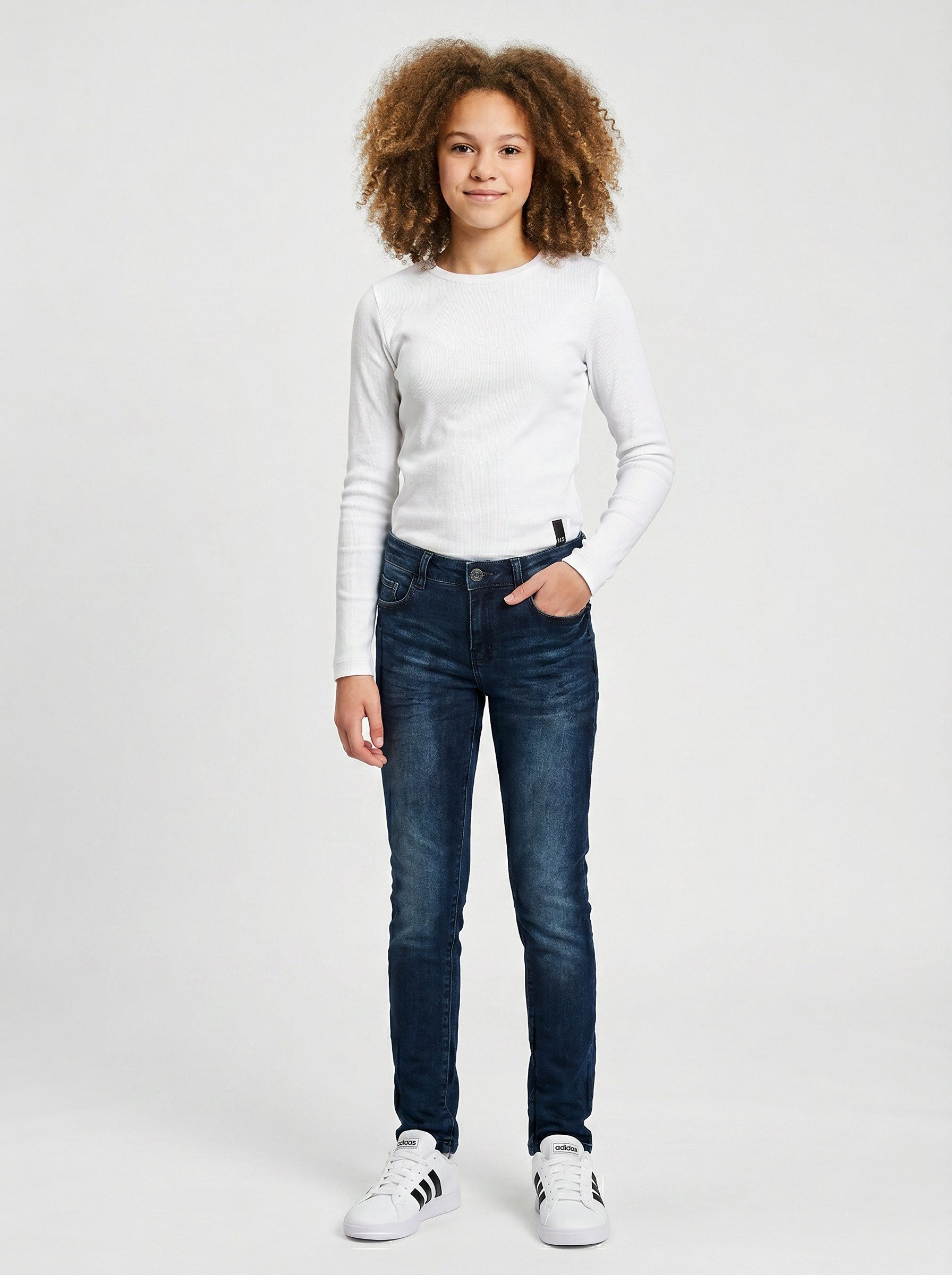 Zum Outfit 6