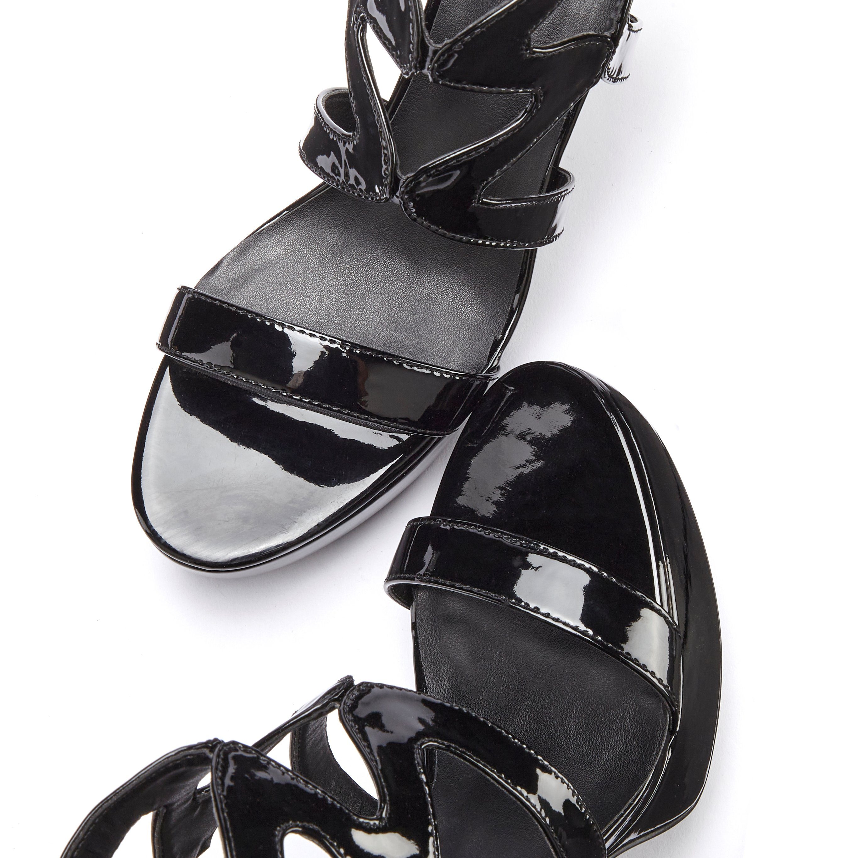 LASCANA Belle Affaire Sandalette mit Plateau High-Heel-Sandalette Verführerischer Sommerschuh, offener Schuh, Sandale, Pumps