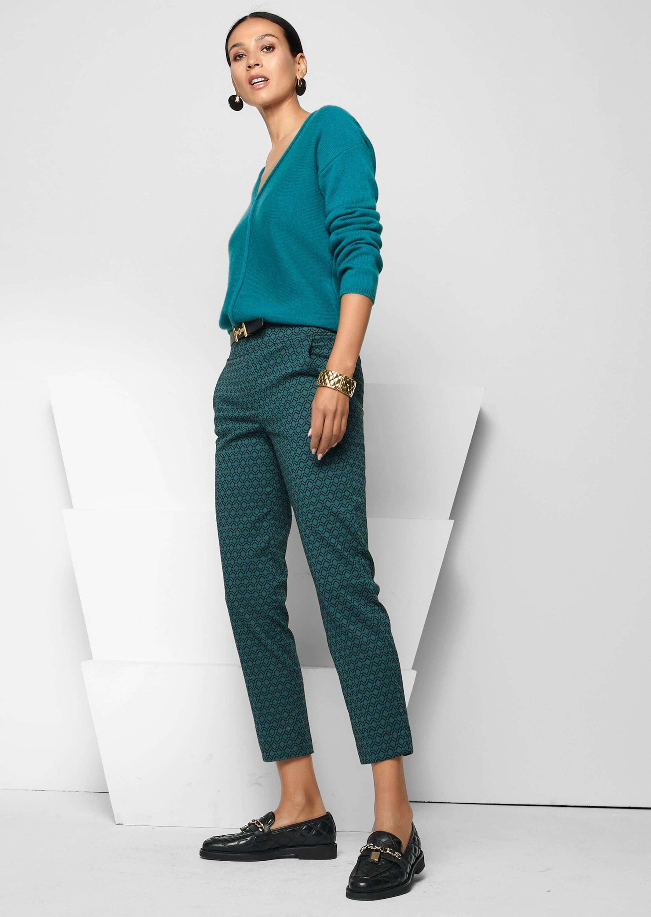 MADELEINE Stoffhose Bequeme Schlupfhose in gerader Form
