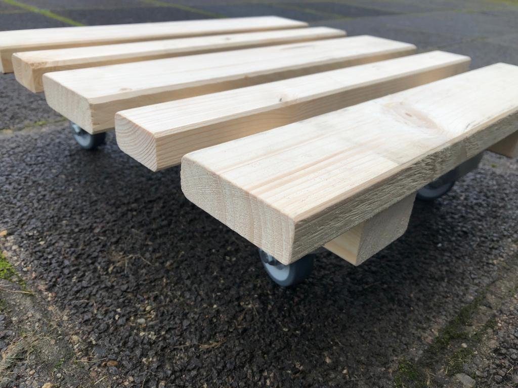 Schlögel Pflanzenroller Pflanzenroller Scandi-Design TNB200 Belastung bis 200kg Vollholzroller, gute Festigkeits- und Elastizitätseigenschaft