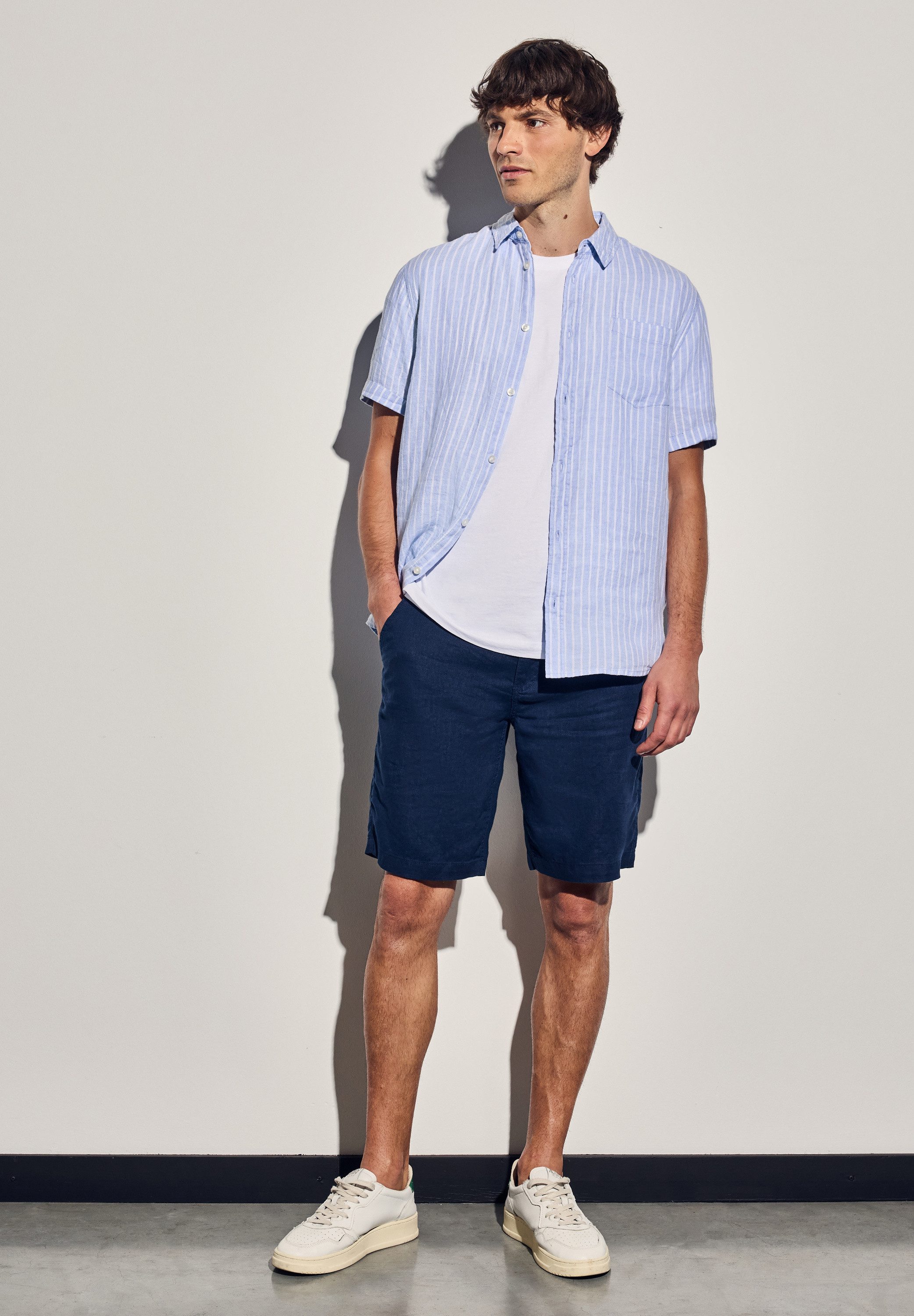 STREET ONE MEN Kurzarmhemd mit Brusttaschen und Knopfleiste