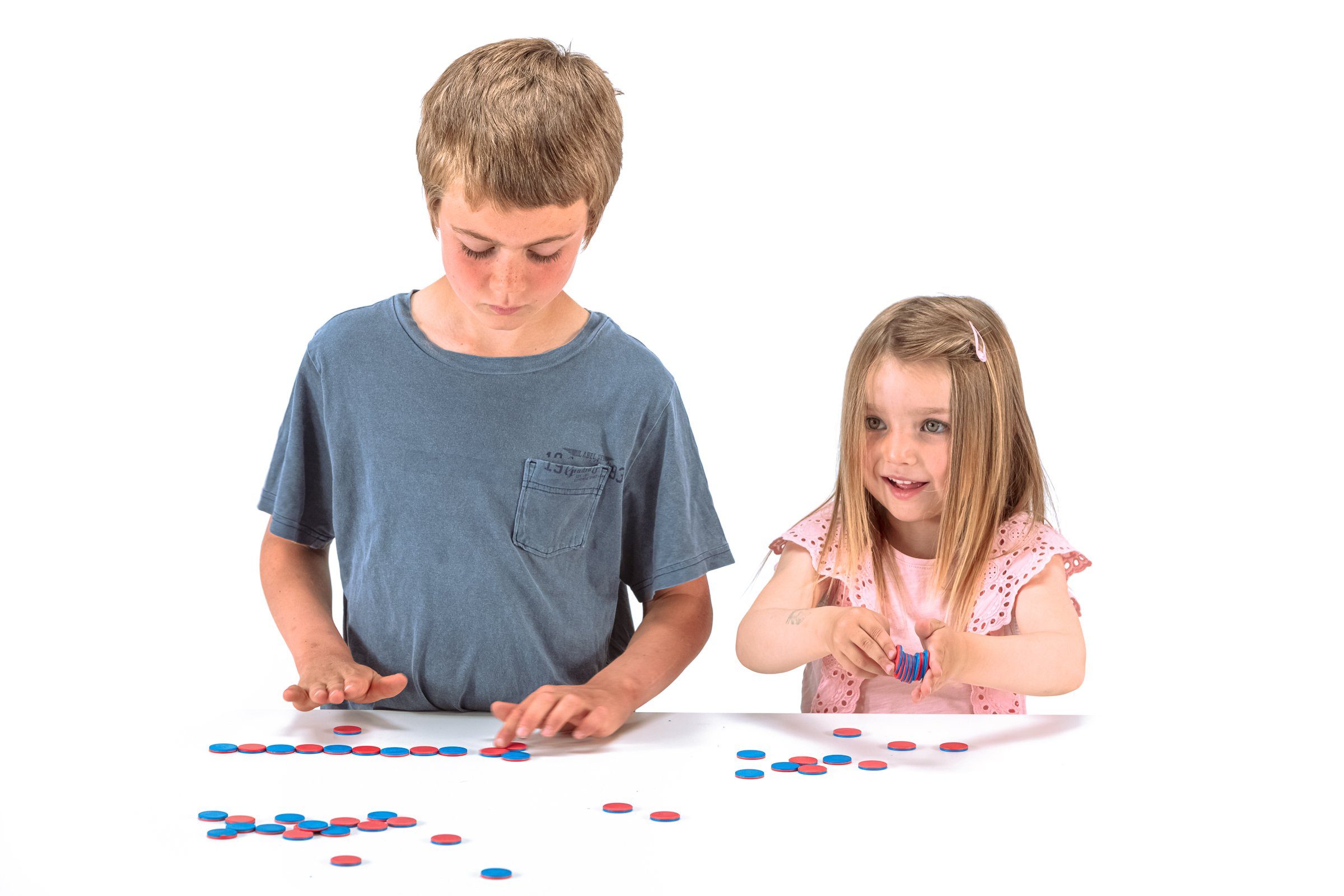Wissner® aktiv lernen Lernspielzeug Wendeplättchen (Rot/Blau) (50 Stück), Zählchips Mathe lernen (50-St)