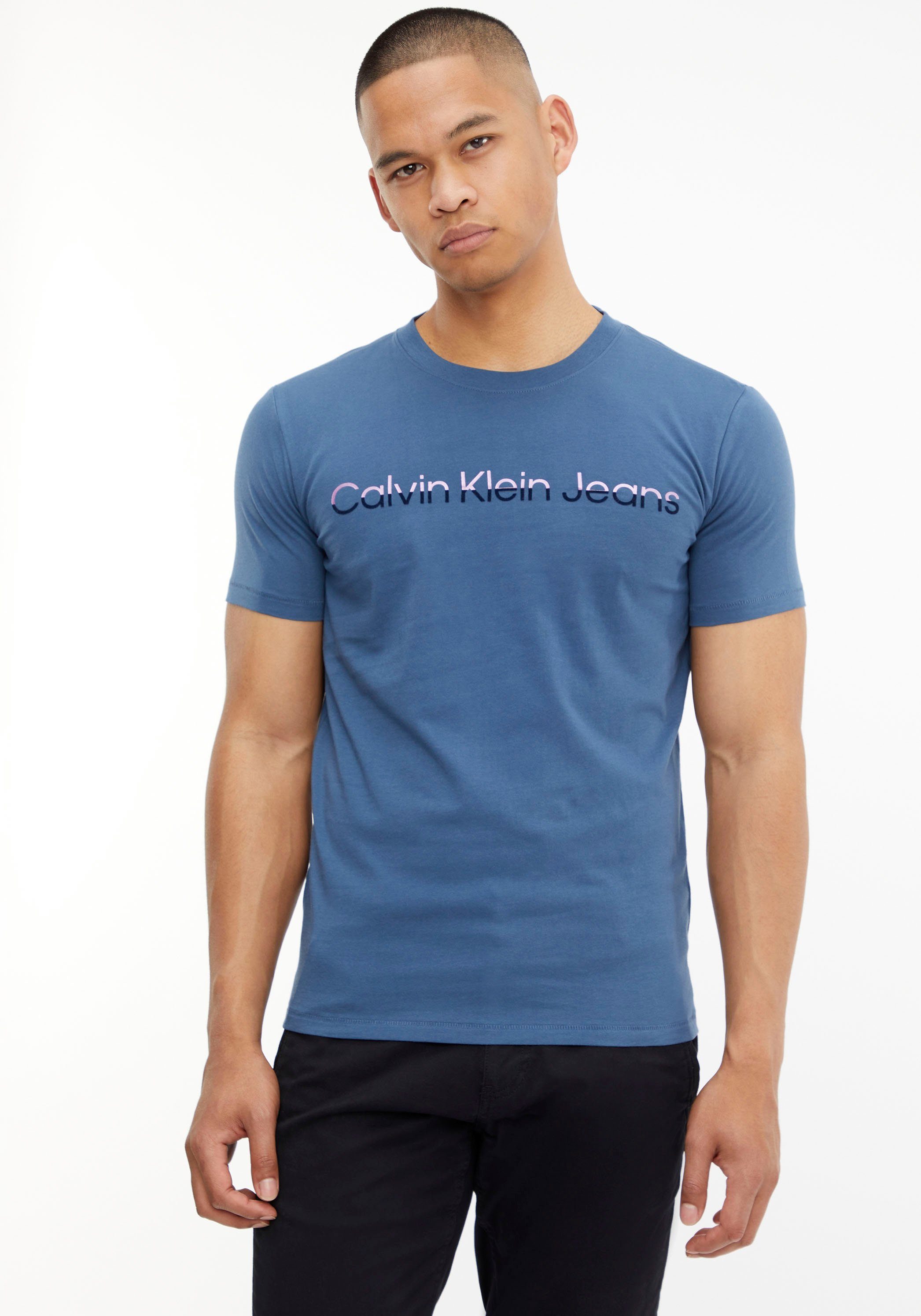 Calvin Klein Jeans T-Shirt Shirt MIXED INSTITUTIONA mit Calvin Klein Logoschriftzug blau