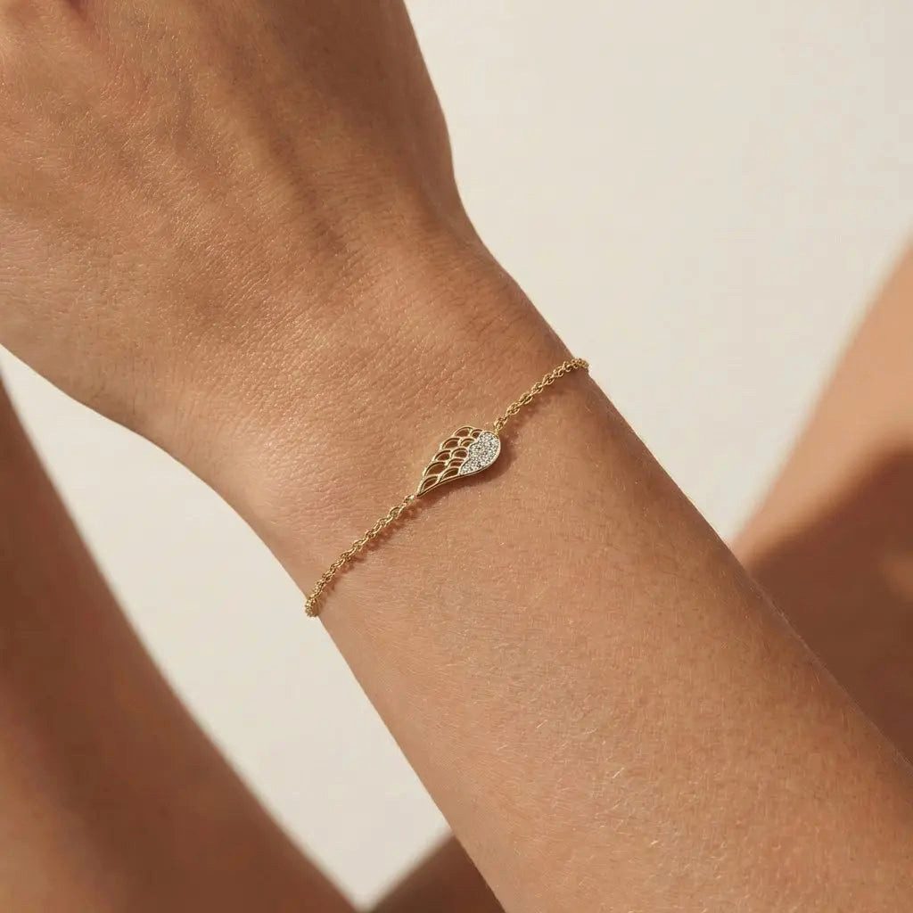 Suzan Gold Goldarmband Suzan Gold® 375 Echtgold Armband Damen mit filigranem Herz Flügel