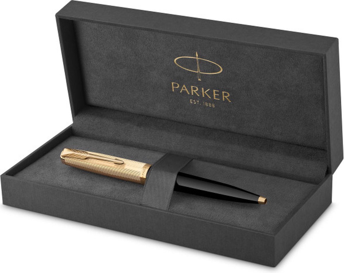Parker Kugelschreiber 51 Balpen - Luxus schwarze Hülle, Gold-Akzent, Medium Spitze, (1-tlg), Luxus schwarze Hülle mit Gold-Akzent, für Rechts- und Linkshänder