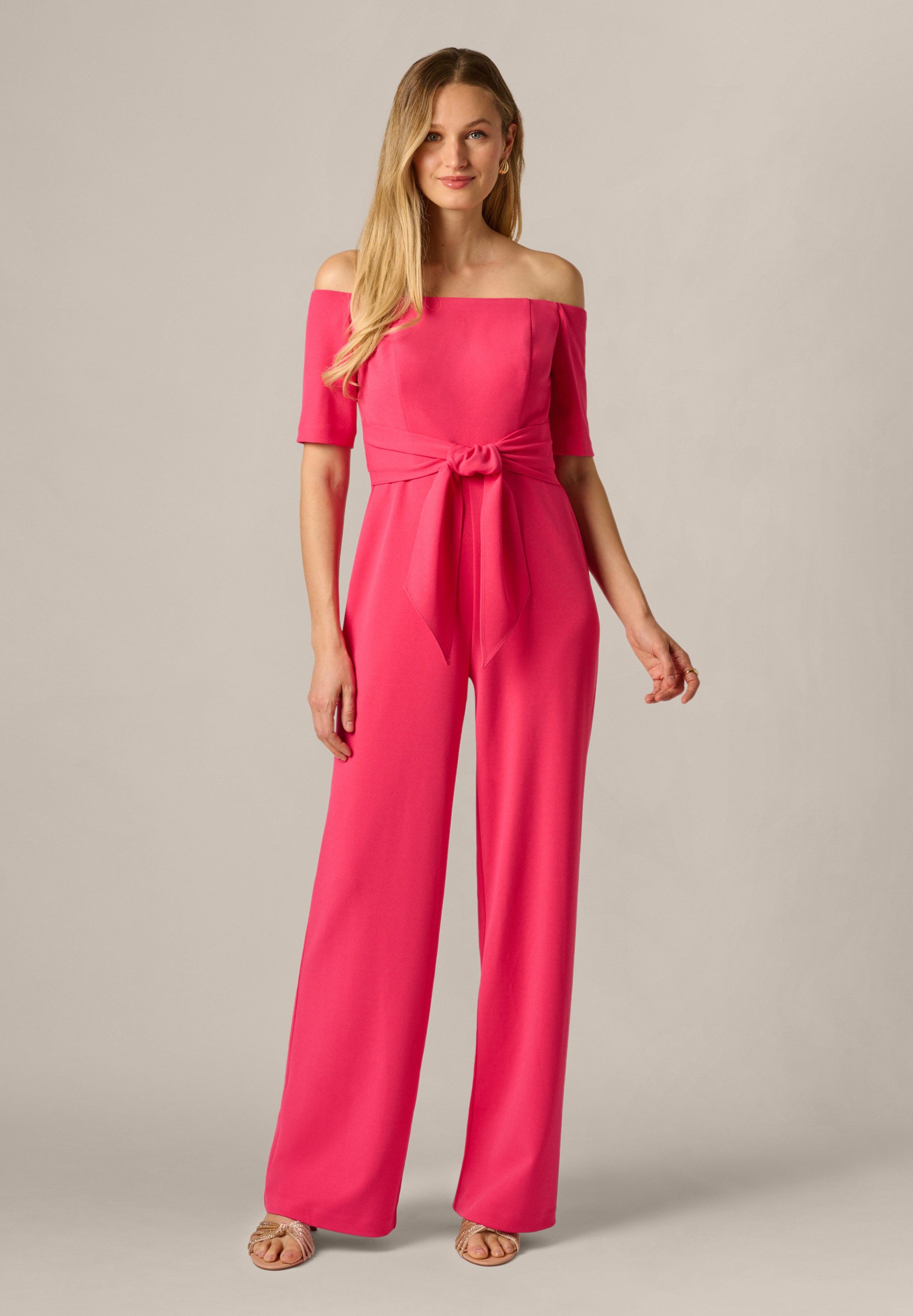 Adrianna Papell Jumpsuit Knit Crepe Tie Jumpsuit Moderner, taillierter Jumpsuit mit weitem Bein
