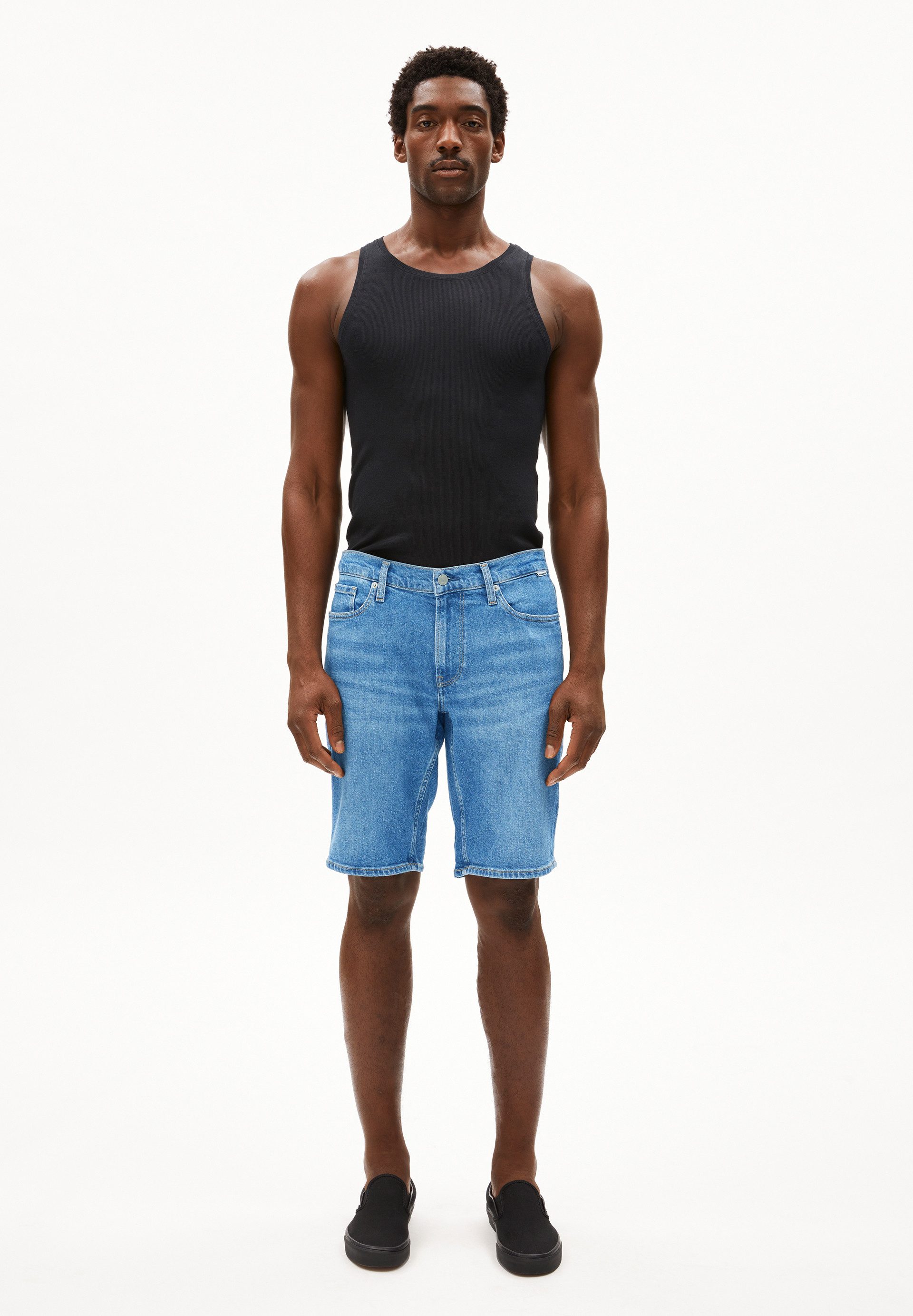 Armedangels Shorts NAAILO Jeans Shorts aus Bio-Baumwoll-Hanf Mix (Slim Fit)